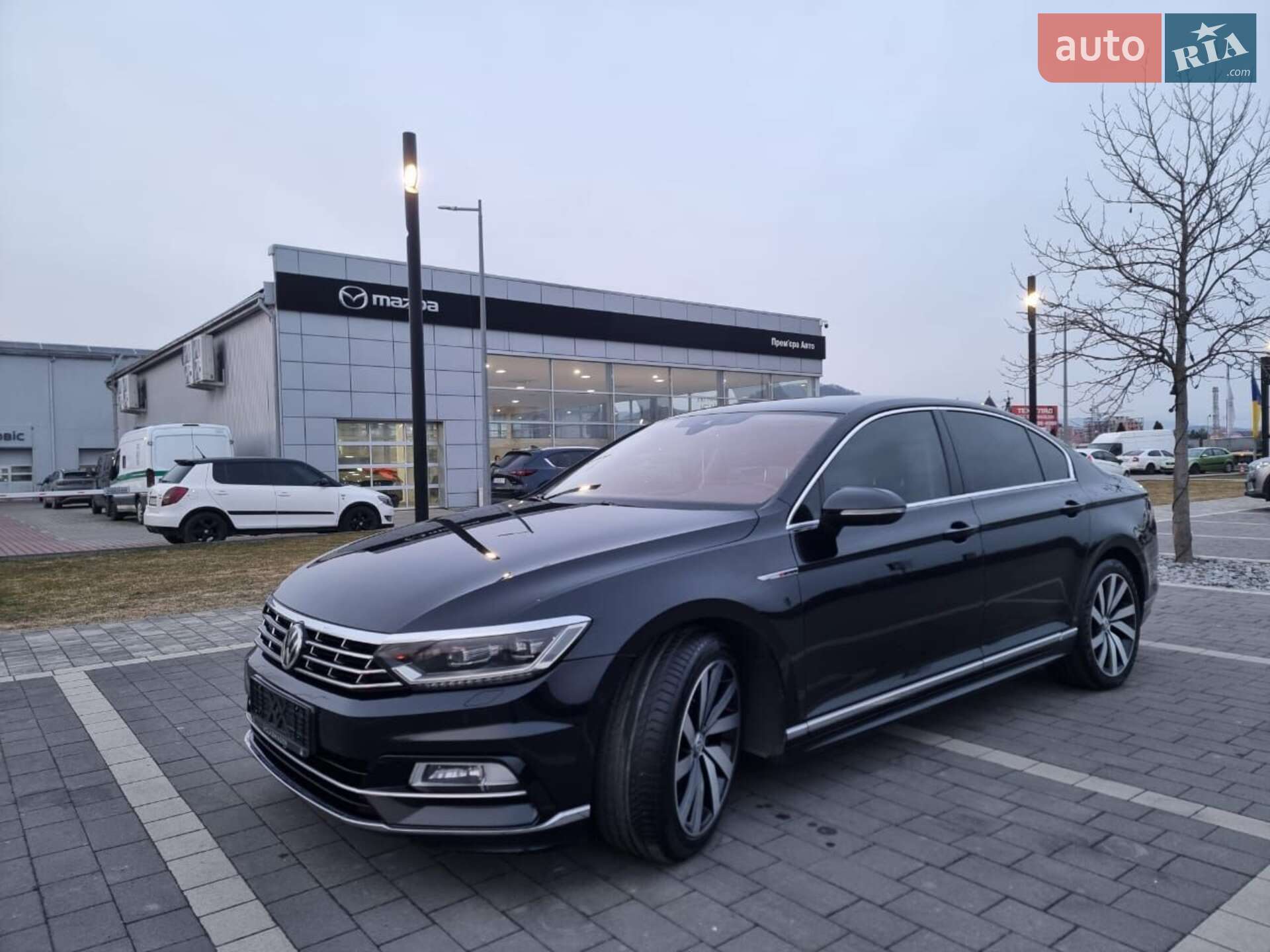 VOLKSWAGEN PASSAT 2016