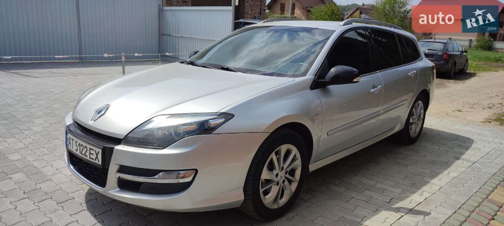 RENAULT LAGUNA 2014