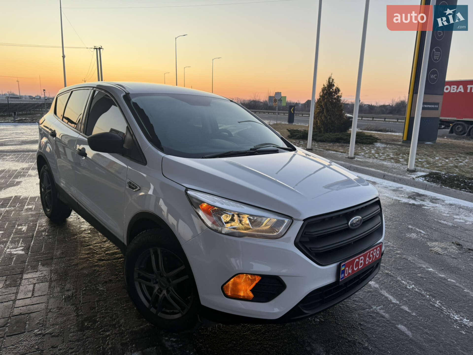 FORD ESCAPE S 2018