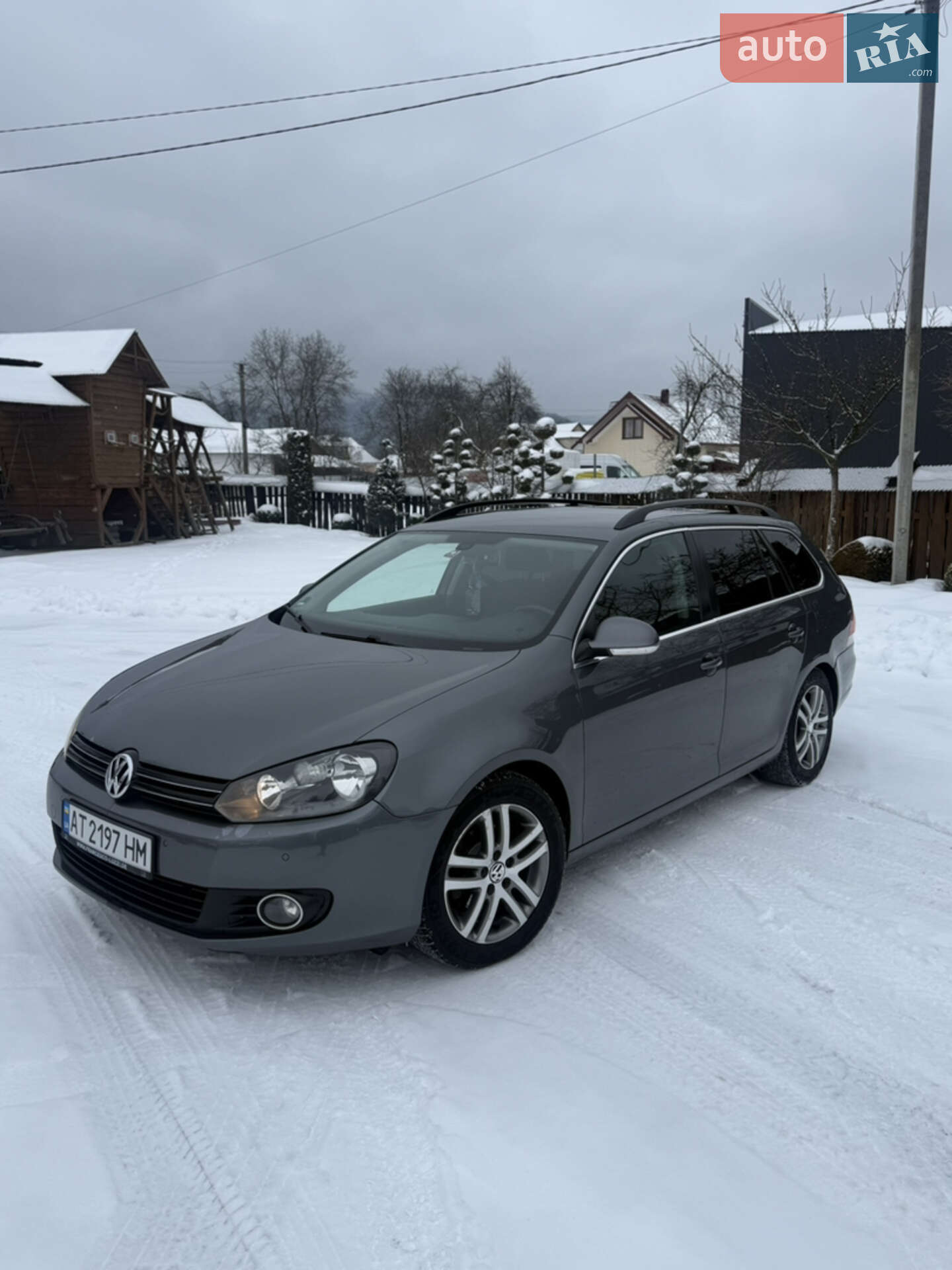 VOLKSWAGEN GOLF 2010