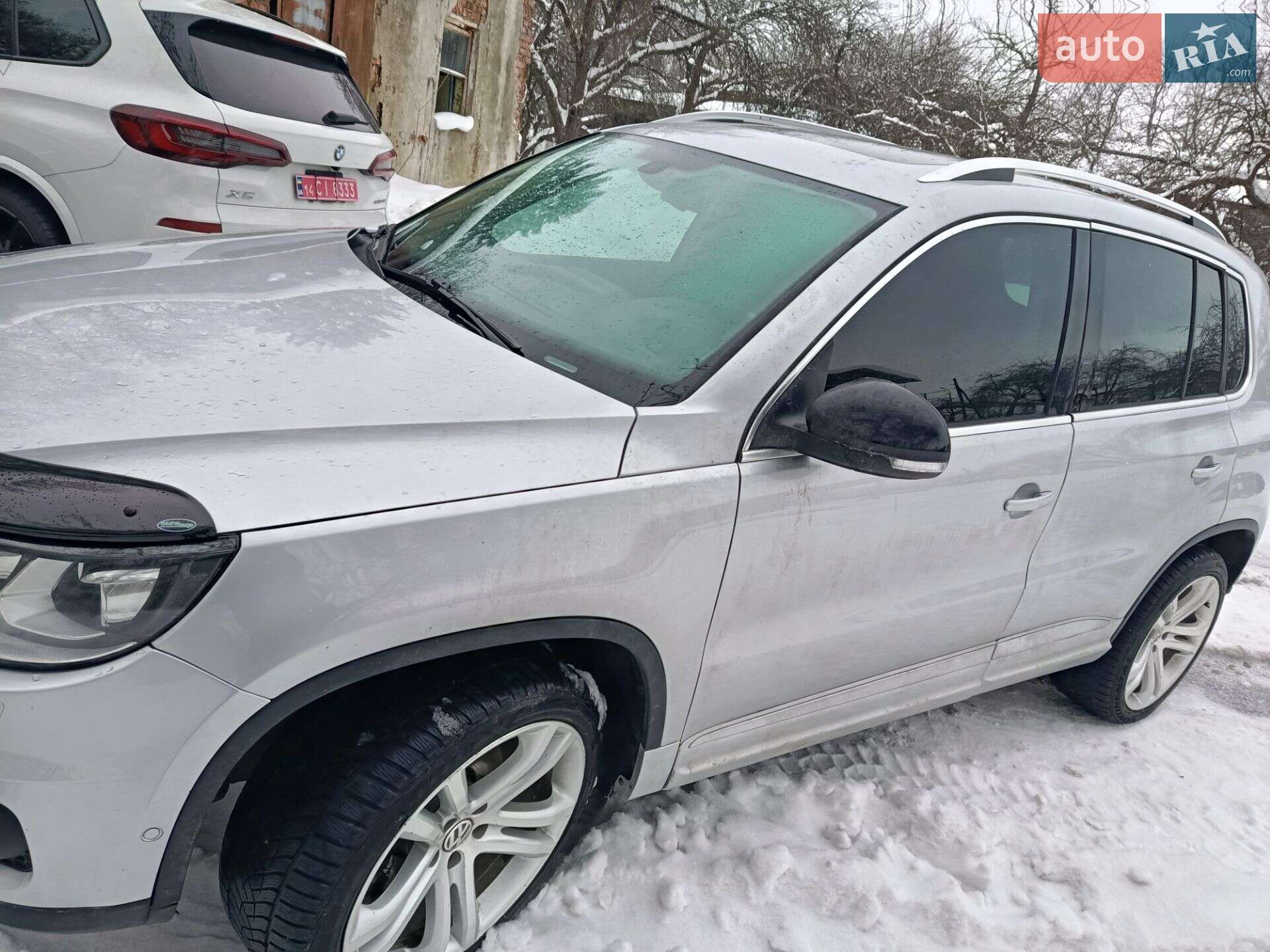 VOLKSWAGEN TIGUAN 2016