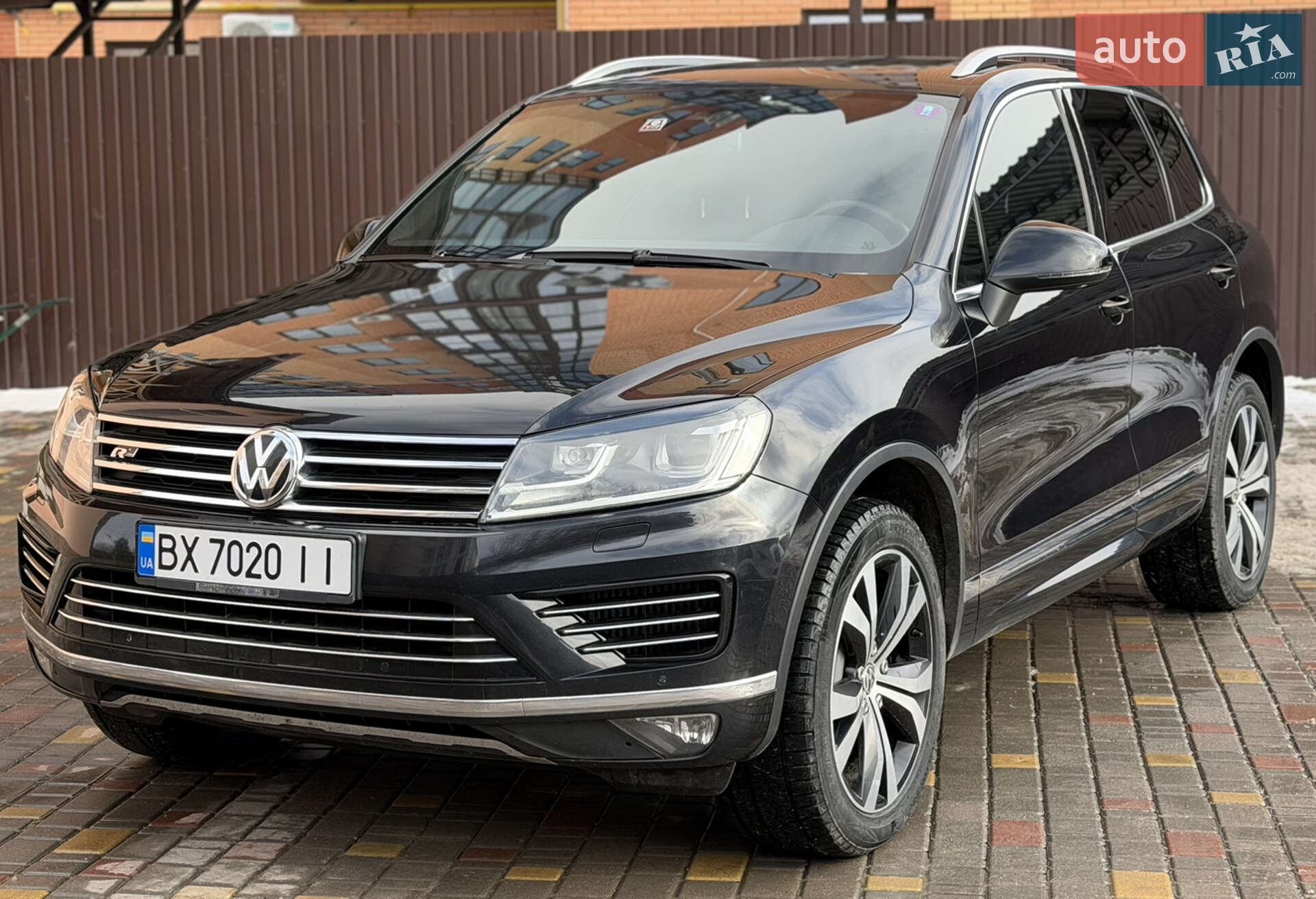 VOLKSWAGEN TOUAREG 2016