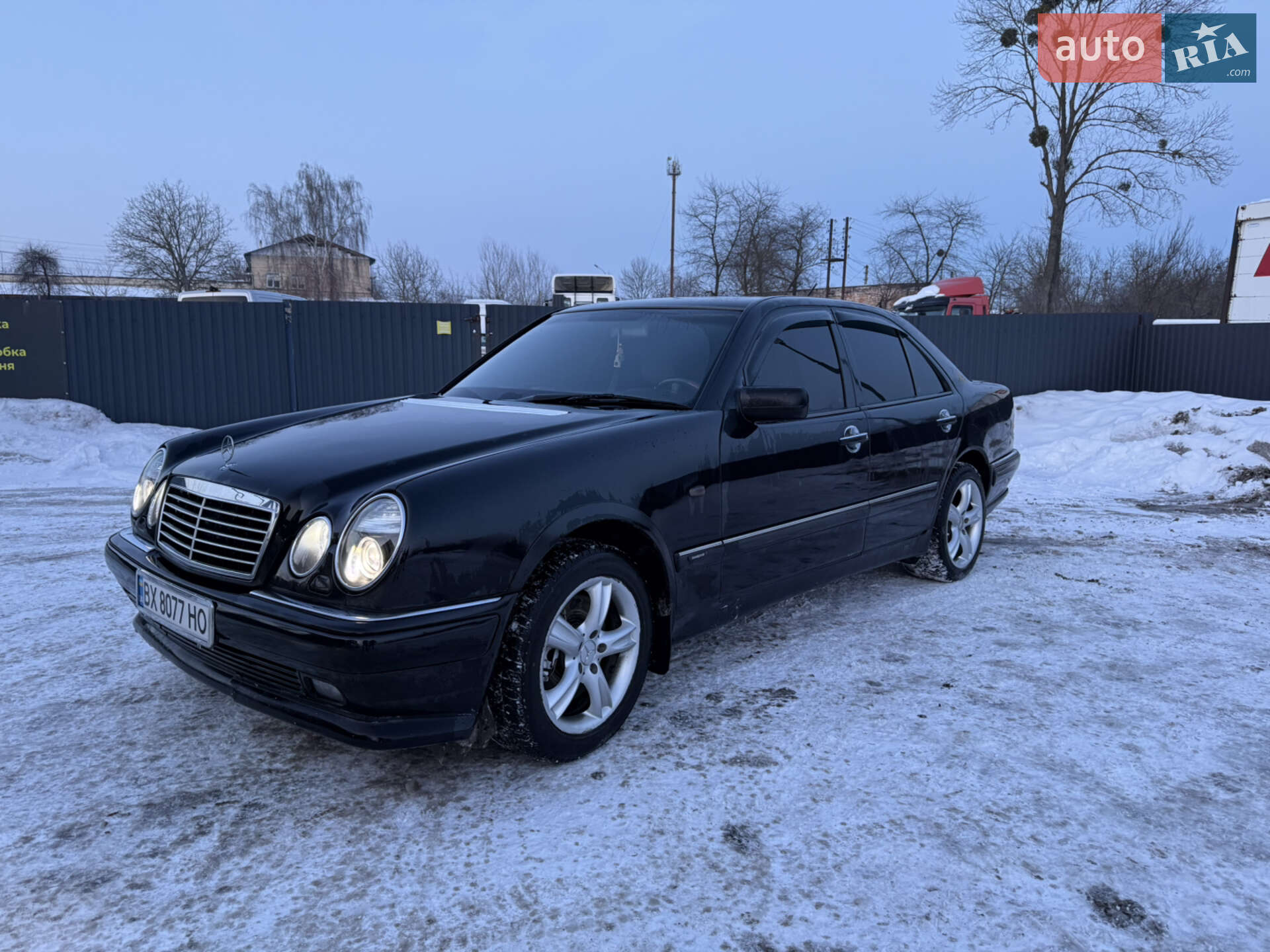 MERCEDES-BENZ 230 Е 1997