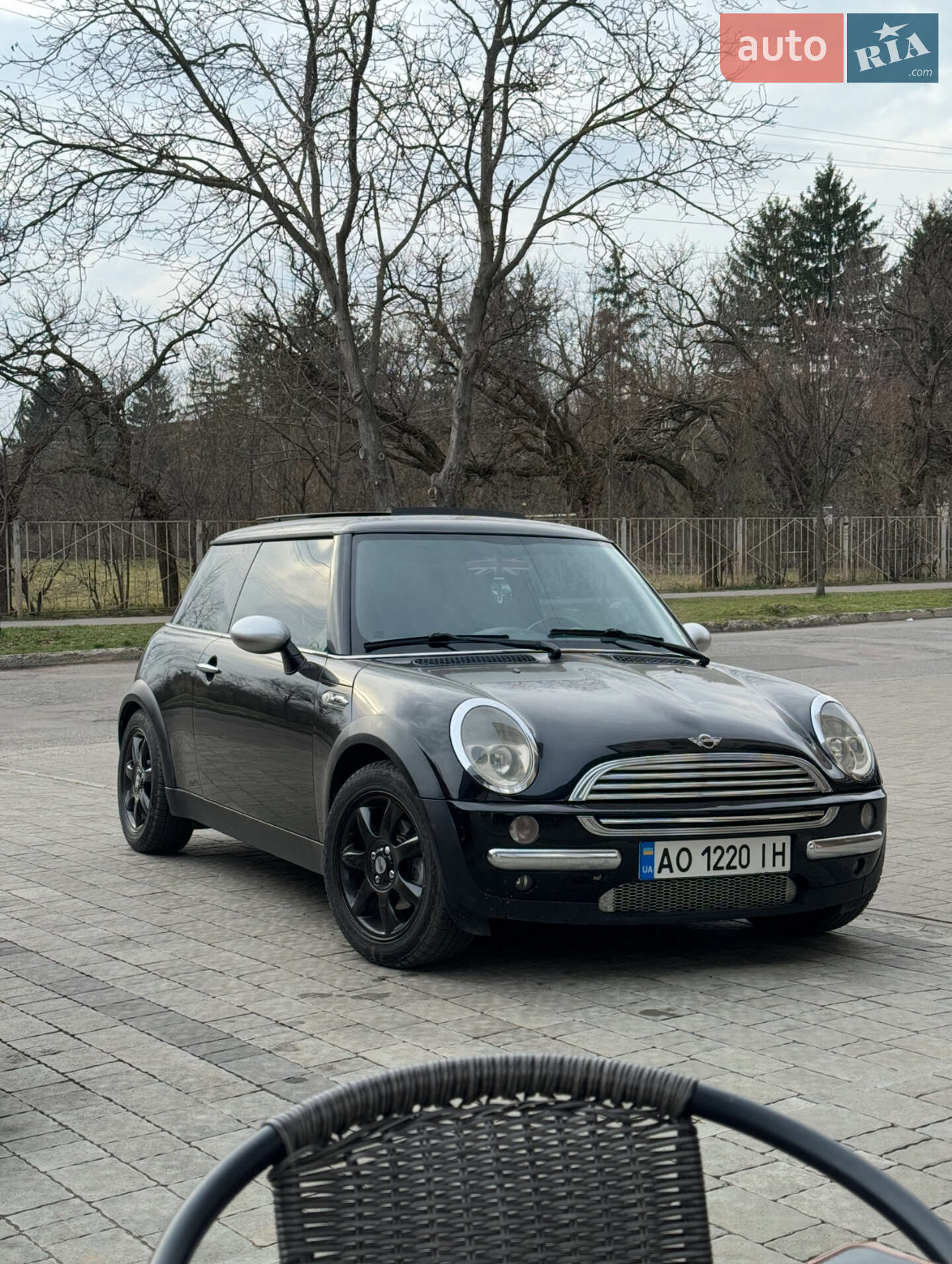 MINI ONE 2003