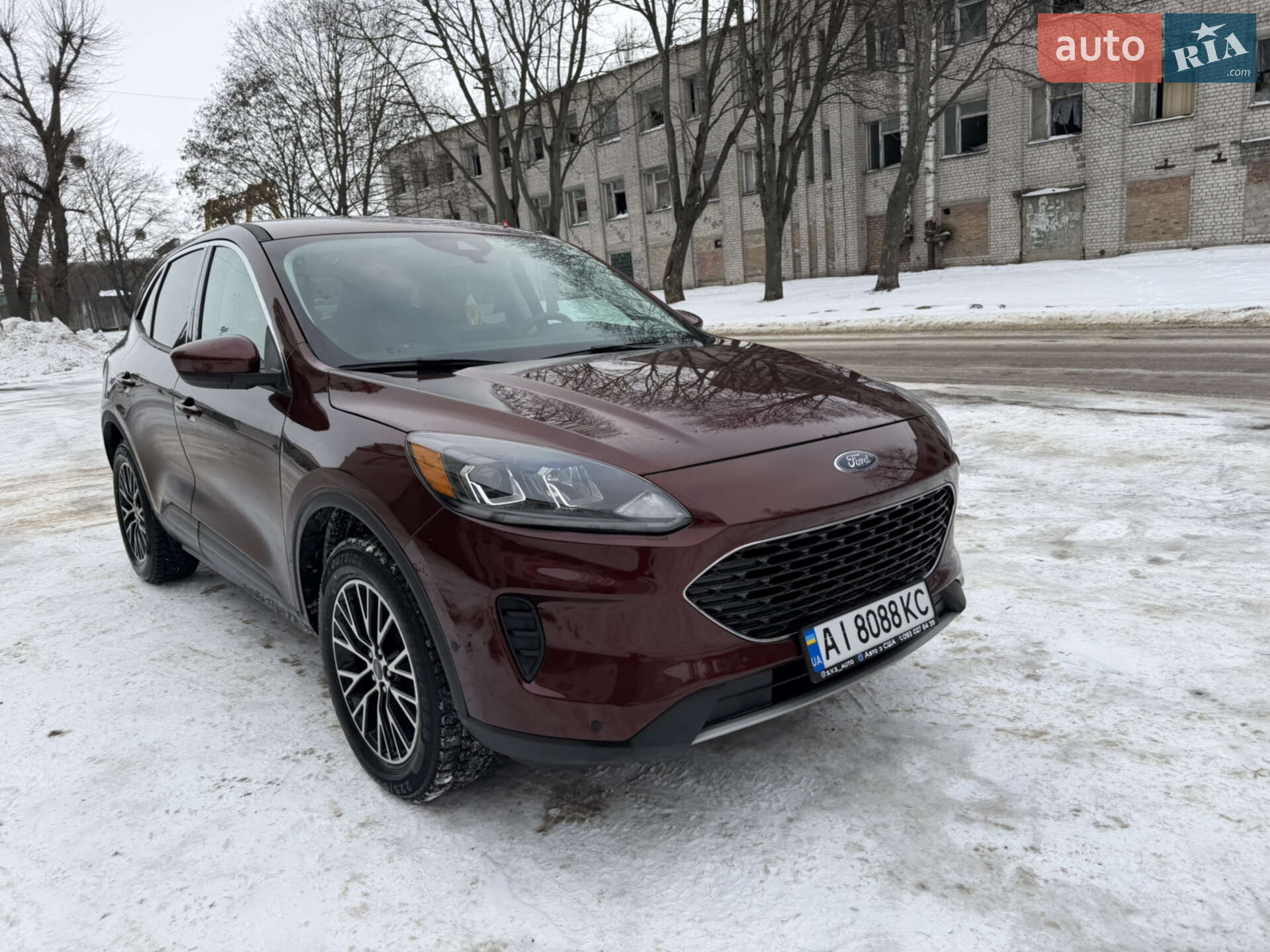 Головне фото звіту автомобіля FORD ESCAPE 2021