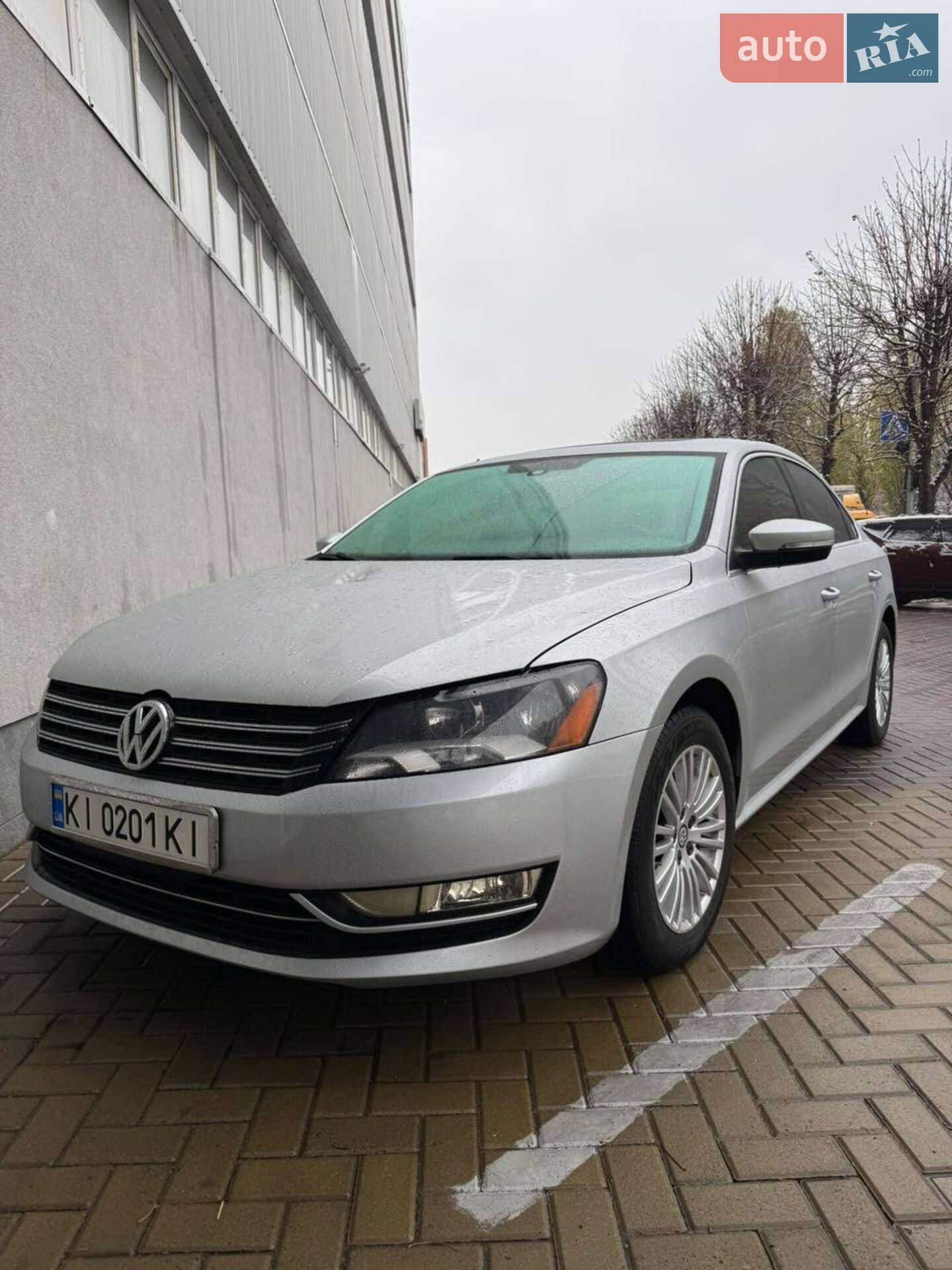 VOLKSWAGEN PASSAT 2013