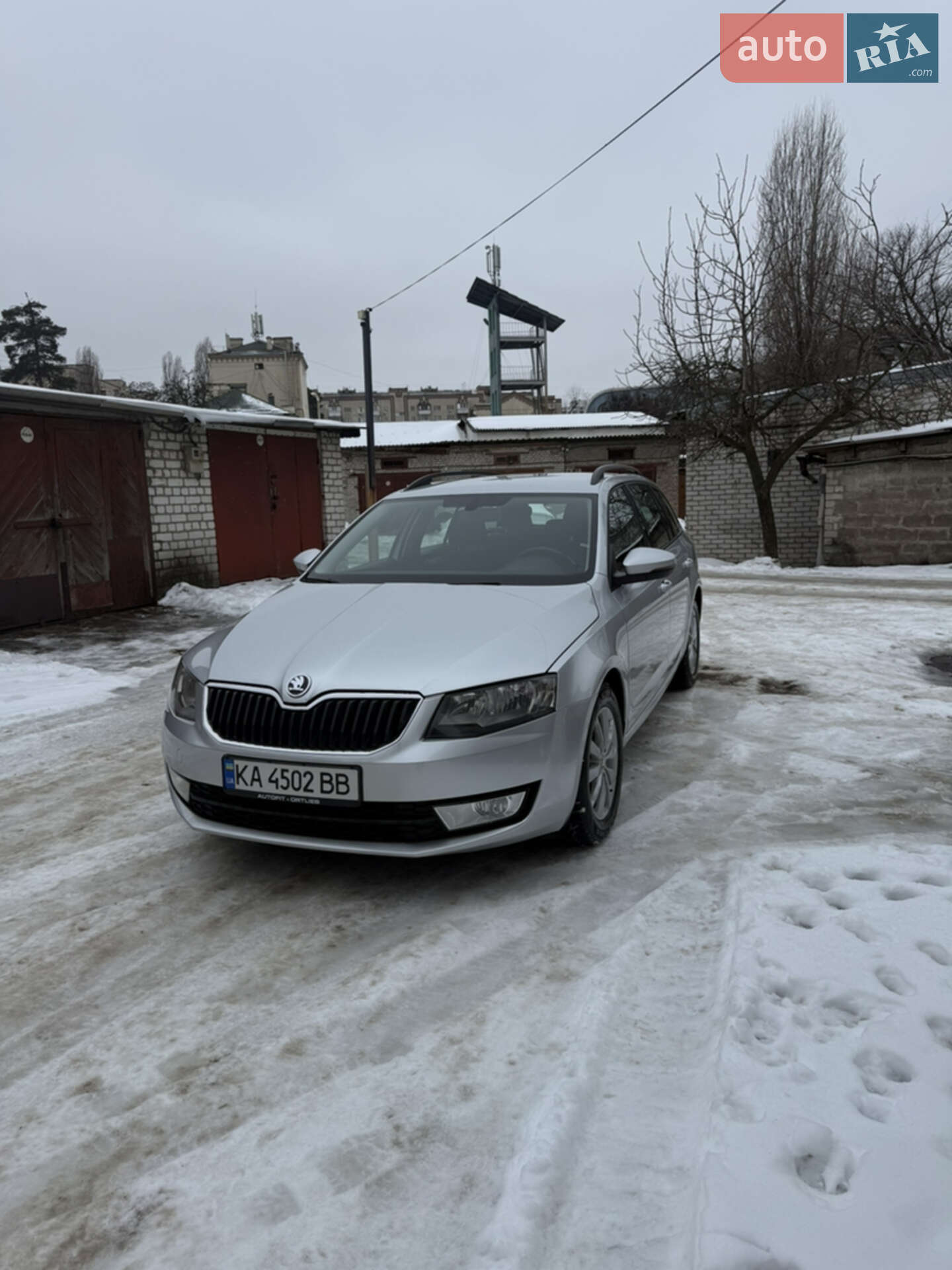 Головне фото звіту автомобіля SKODA OCTAVIA 2014