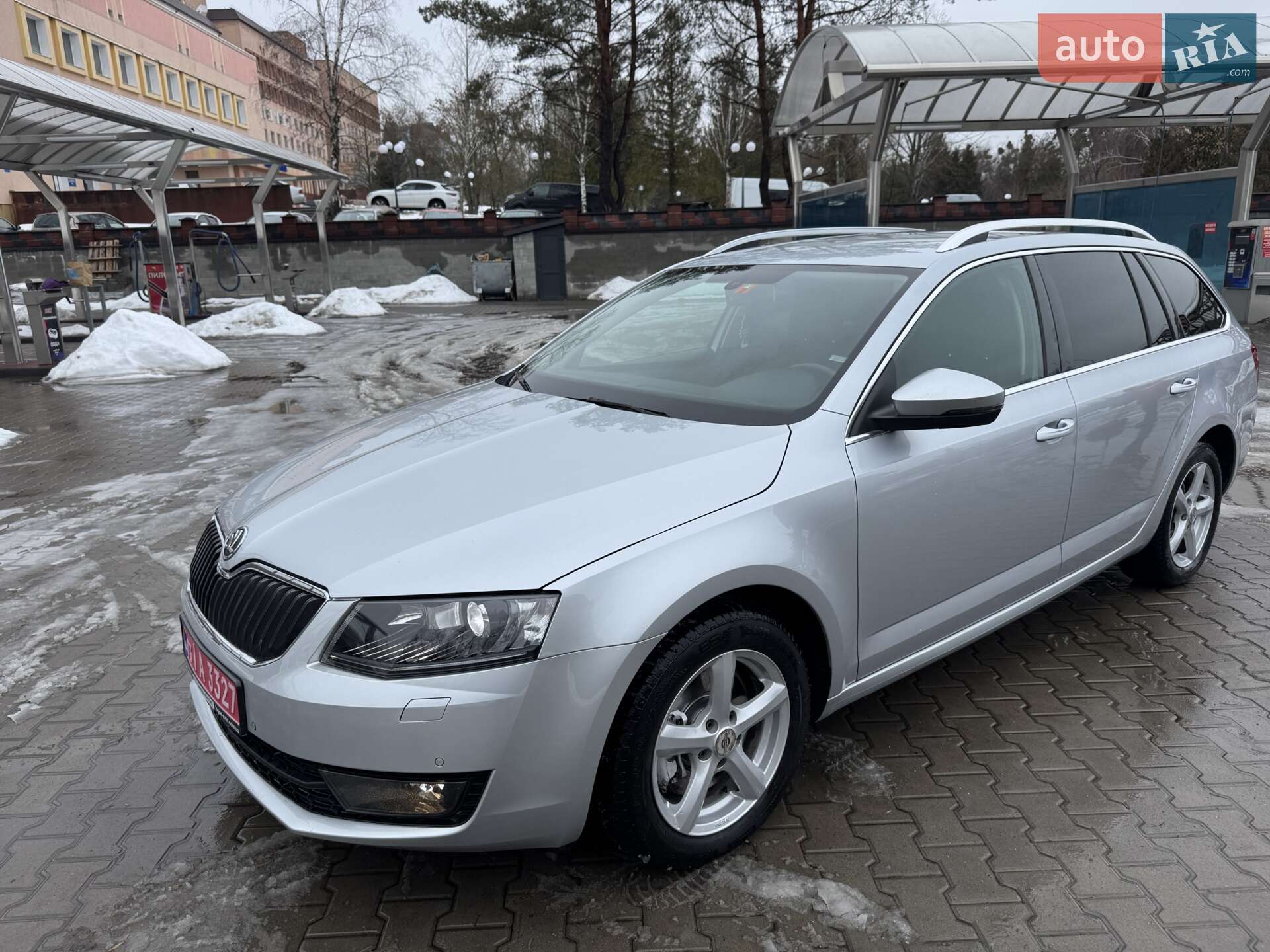 Головне фото звіту автомобіля SKODA OCTAVIA 2013