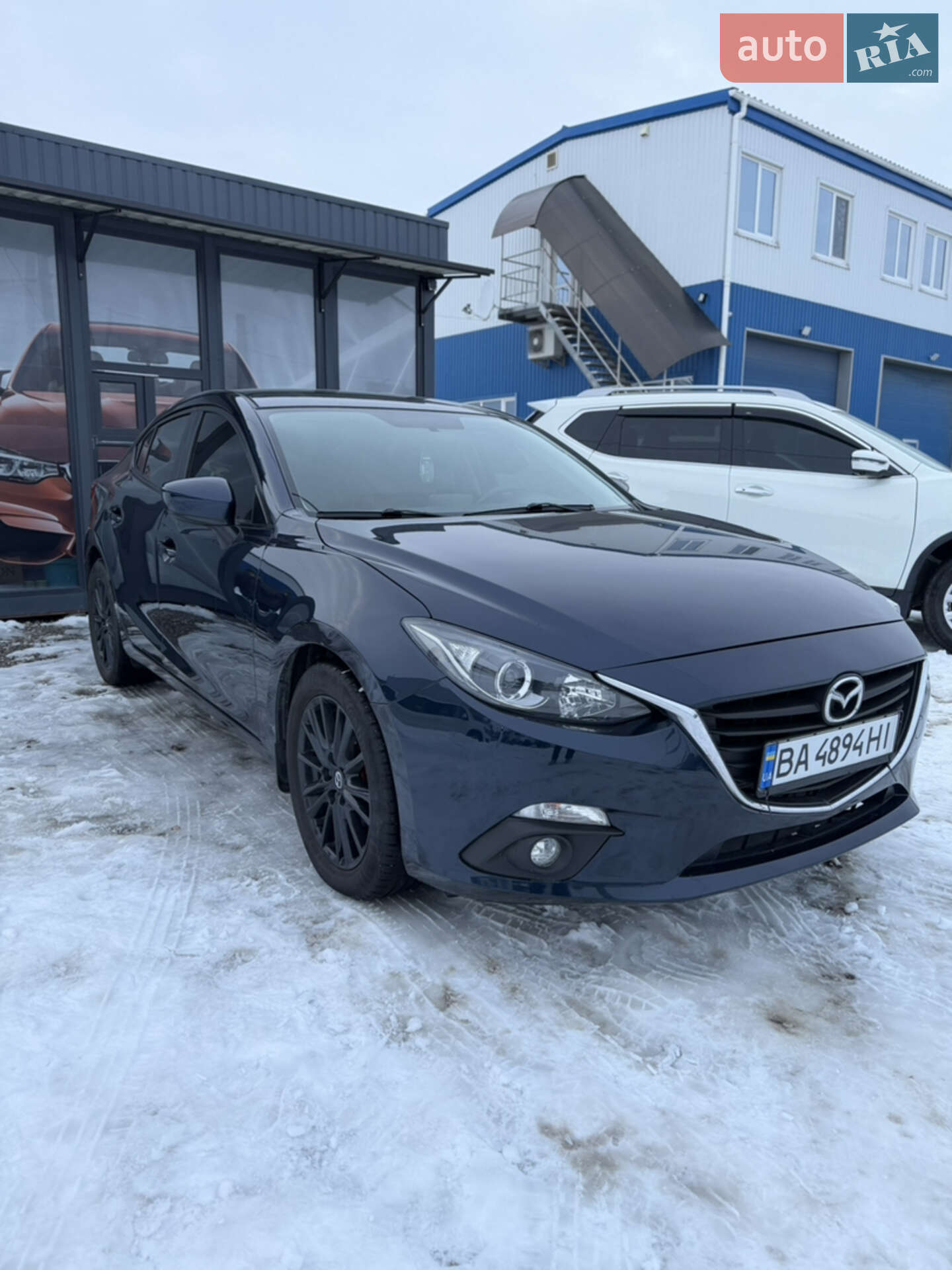 MAZDA 3 2016