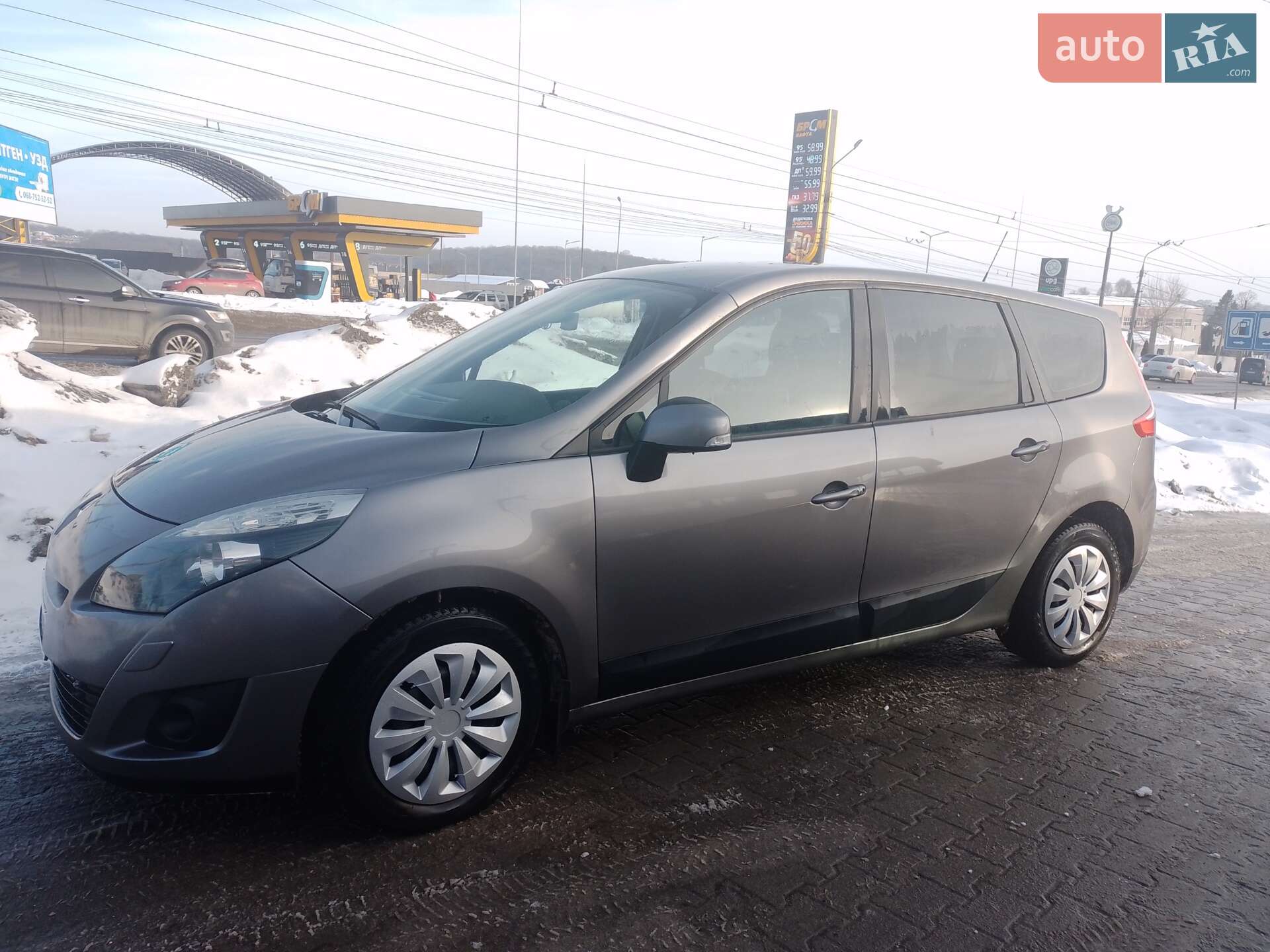 RENAULT GRAND SCENIC 2010