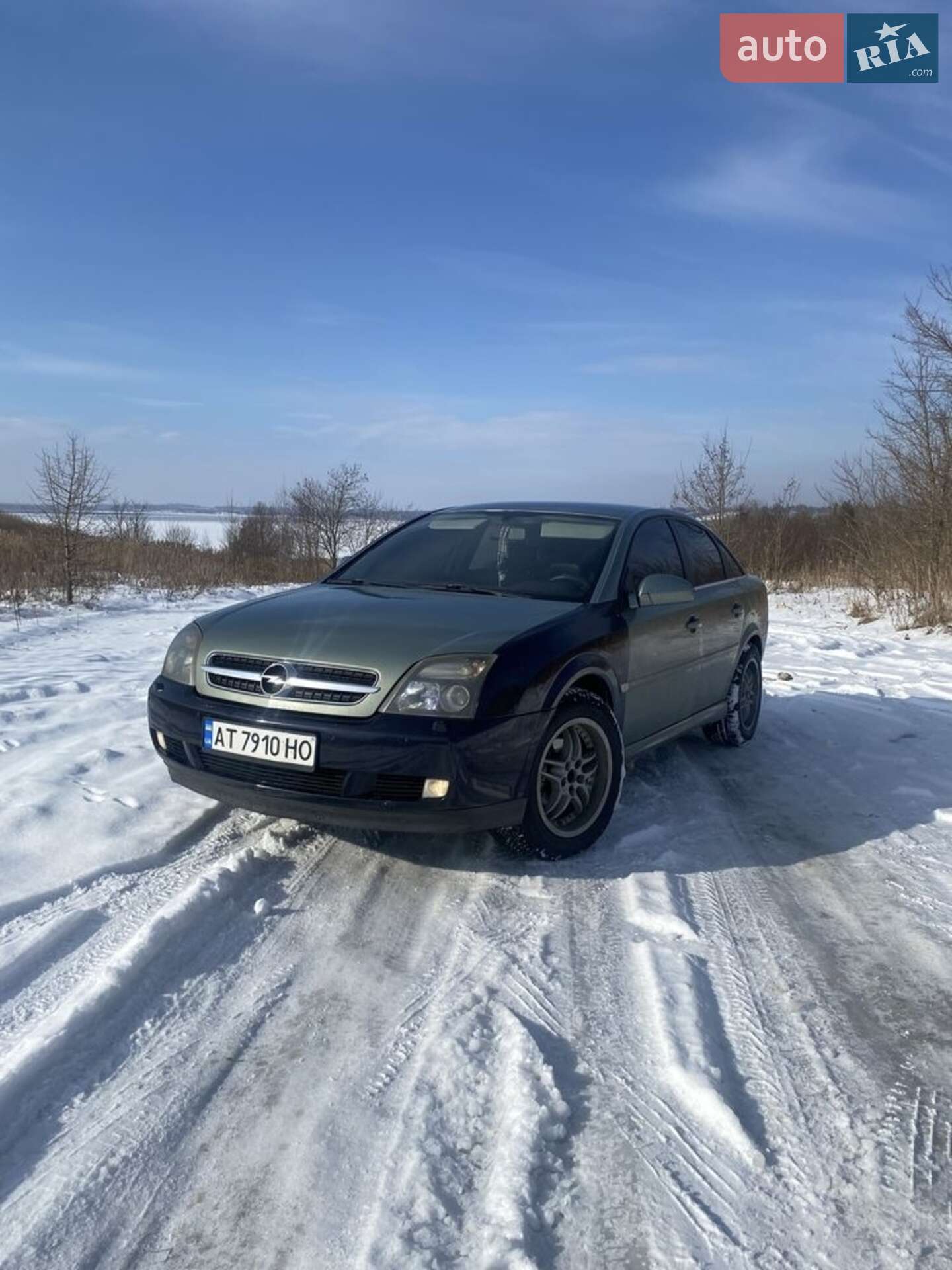 Головне фото звіту автомобіля OPEL VECTRA 2004