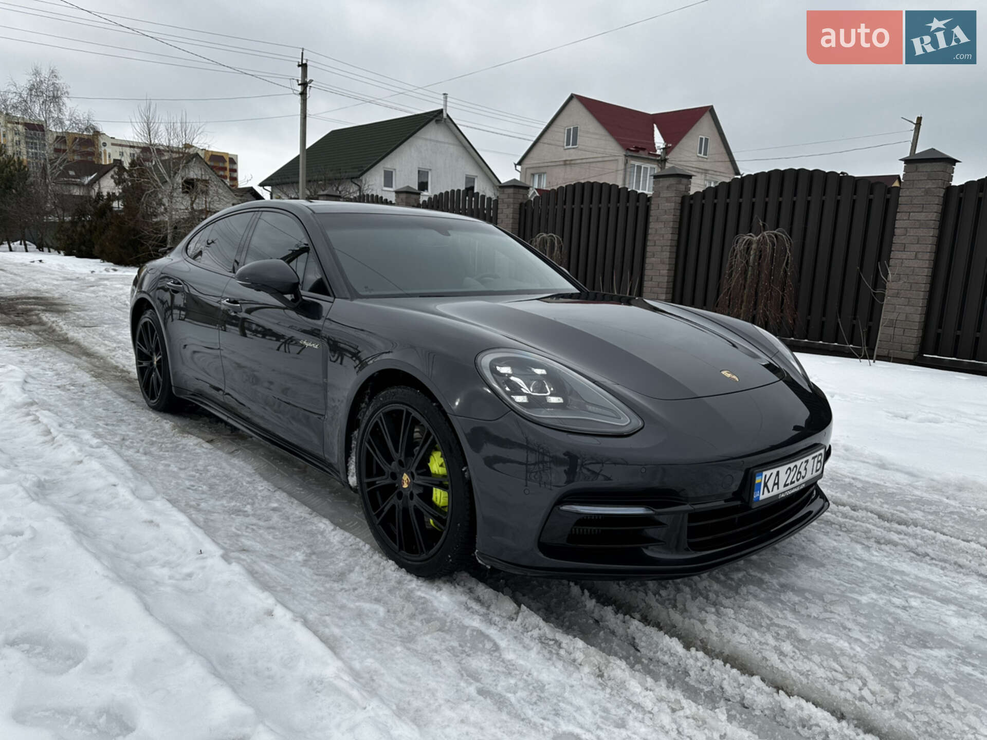 PORSCHE PANAMERA