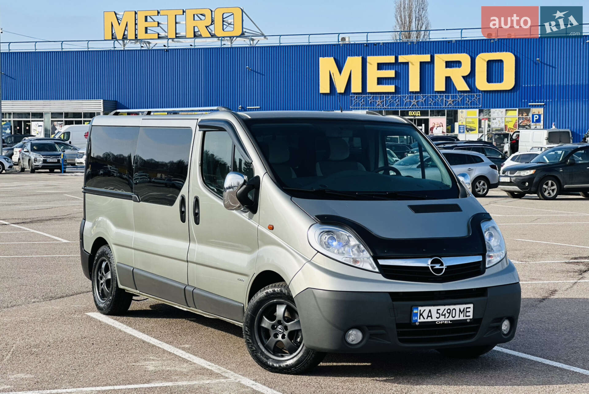 OPEL VIVARO 2010