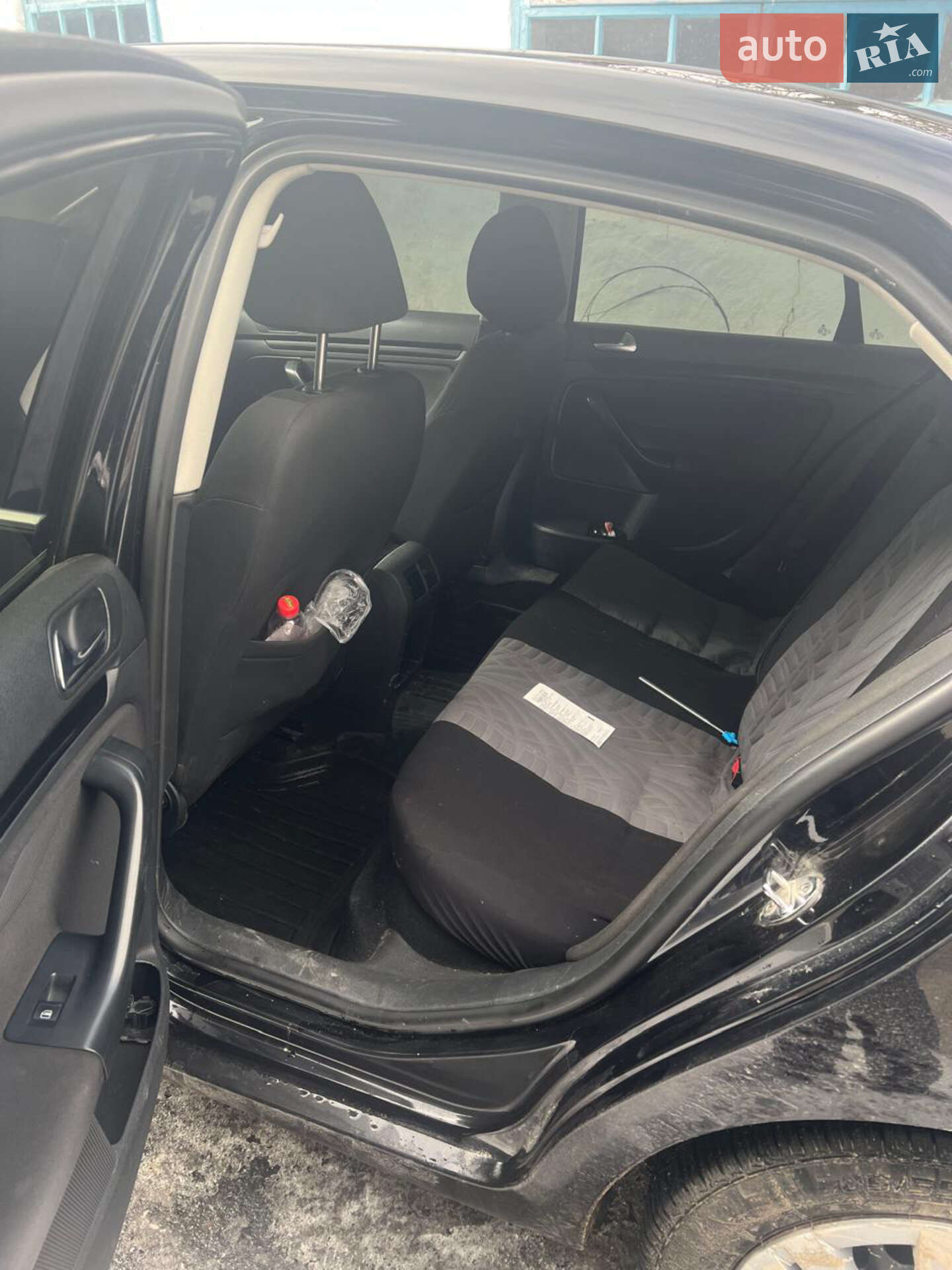 VOLKSWAGEN JETTA 2009