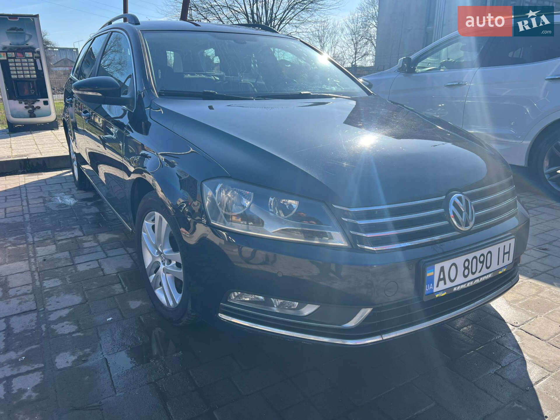 VOLKSWAGEN PASSAT 2012