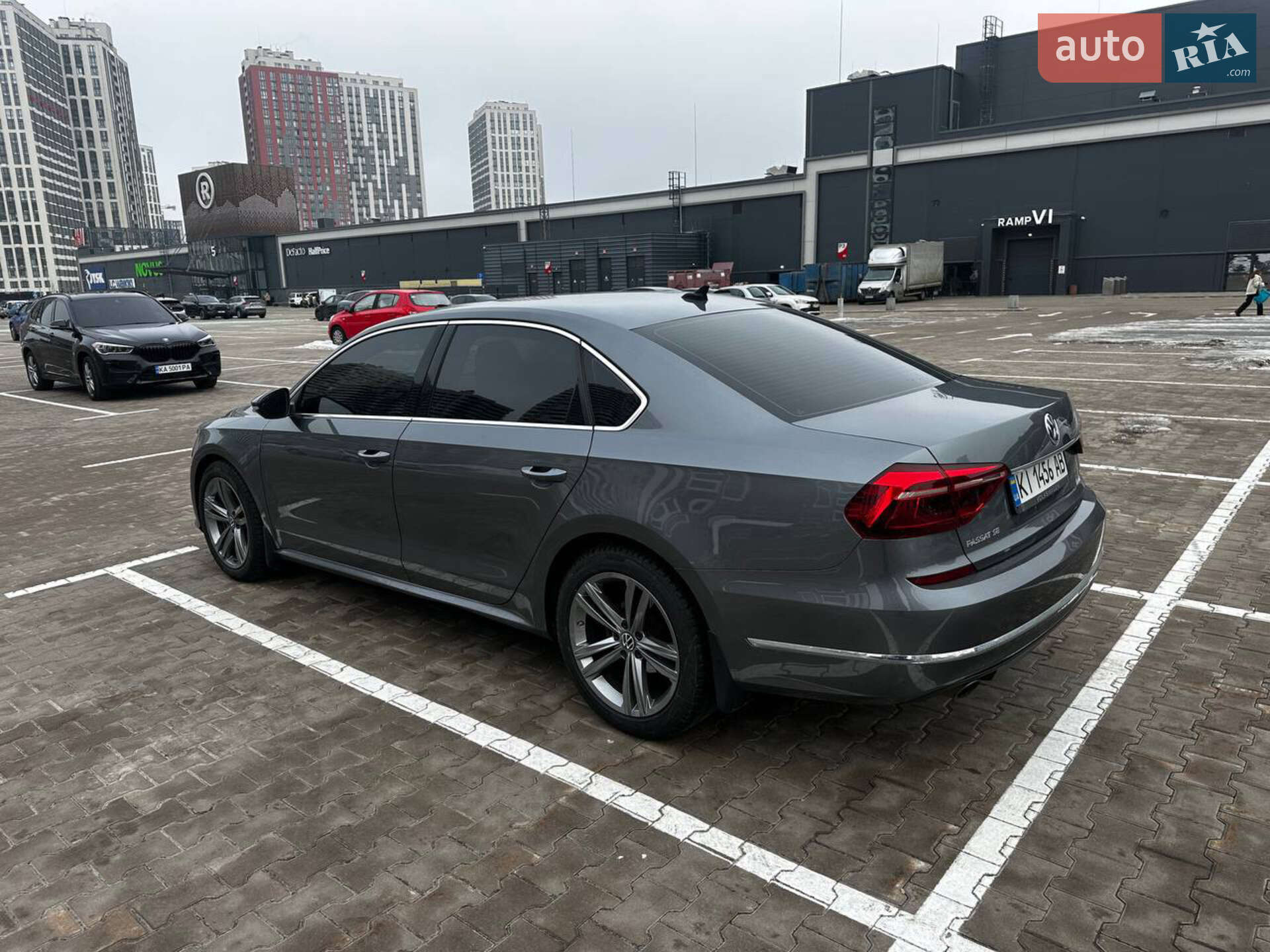 VOLKSWAGEN PASSAT 2017
