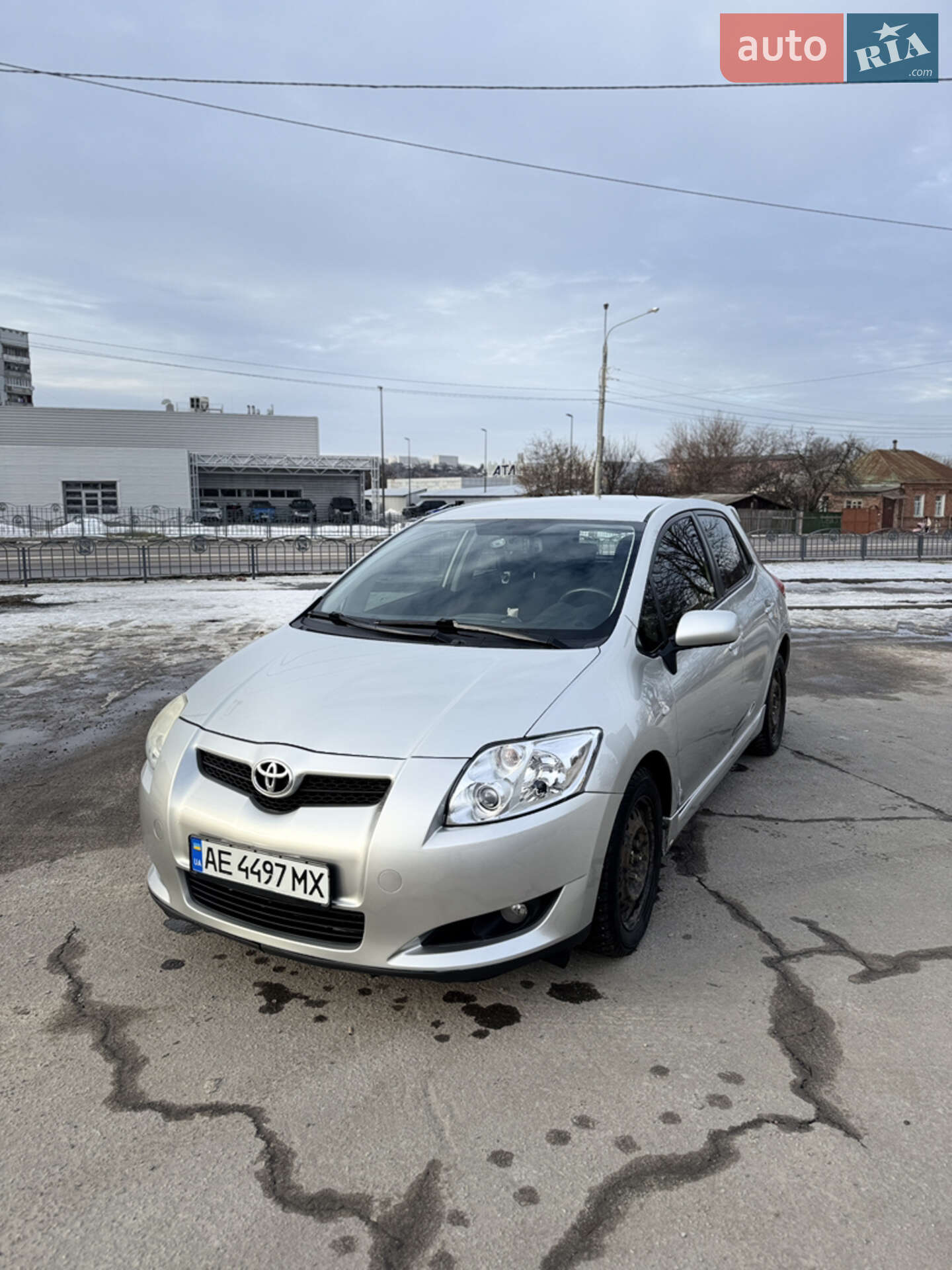 Головне фото звіту автомобіля TOYOTA AURIS 2008