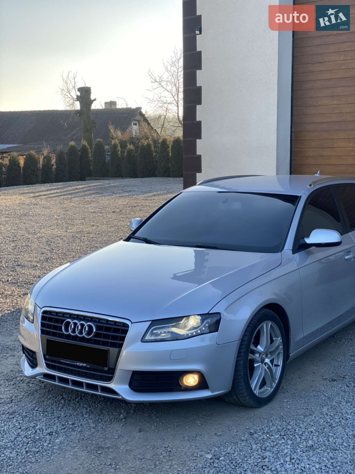 AUDI A4 2011