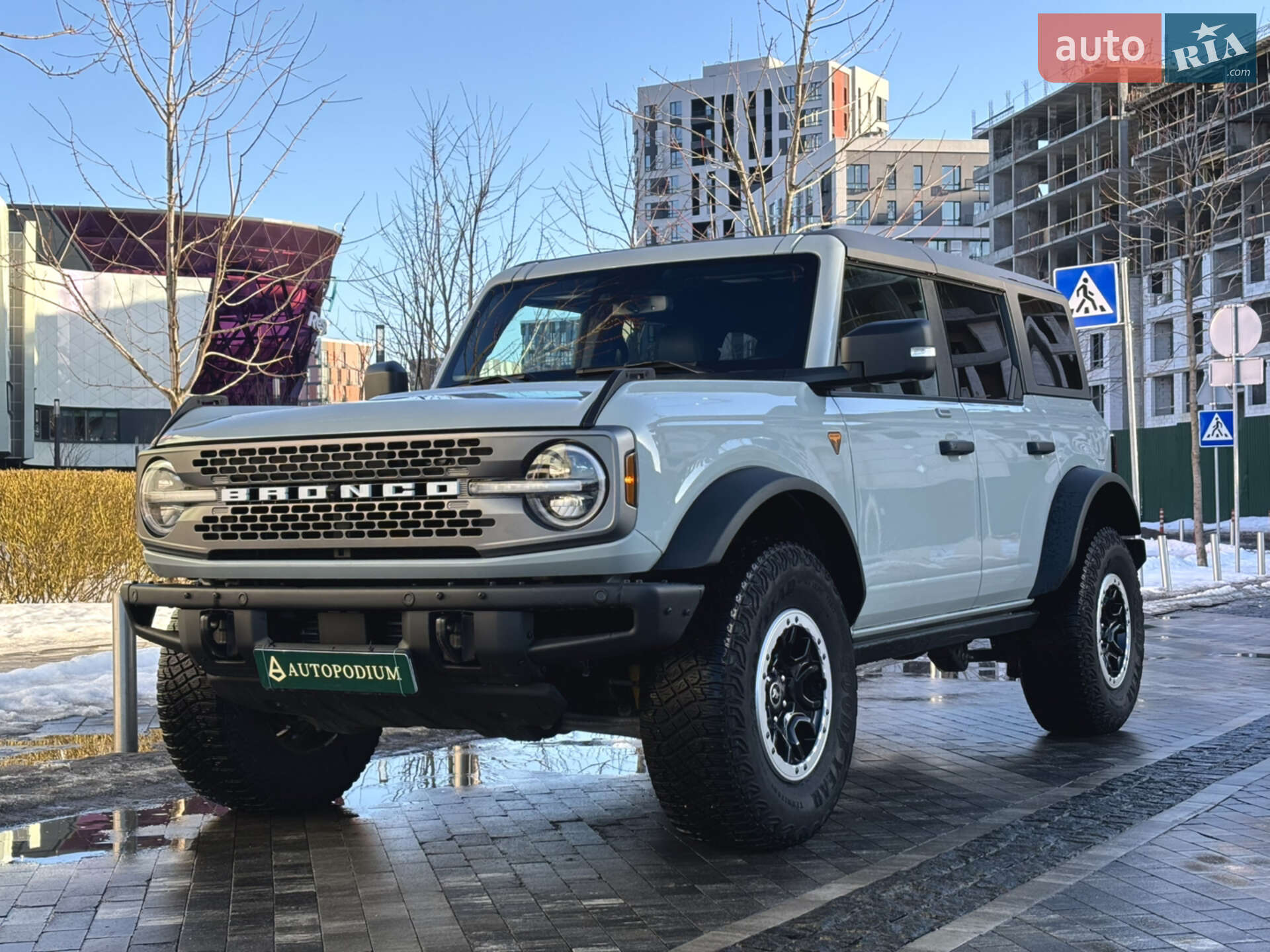 FORD BRONCO 2023