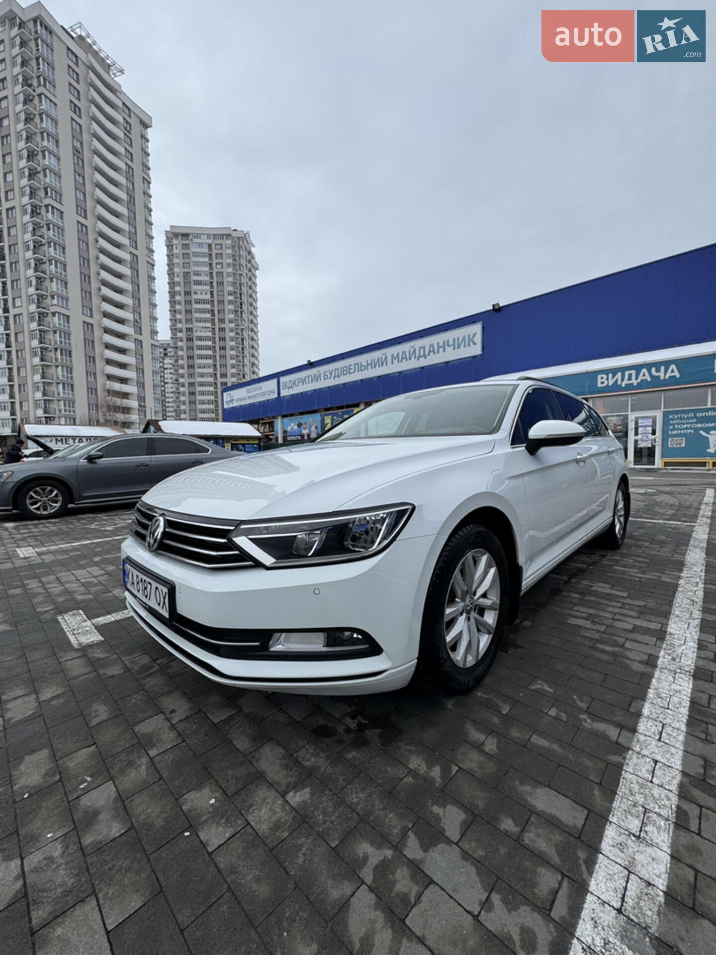 VOLKSWAGEN PASSAT 2017