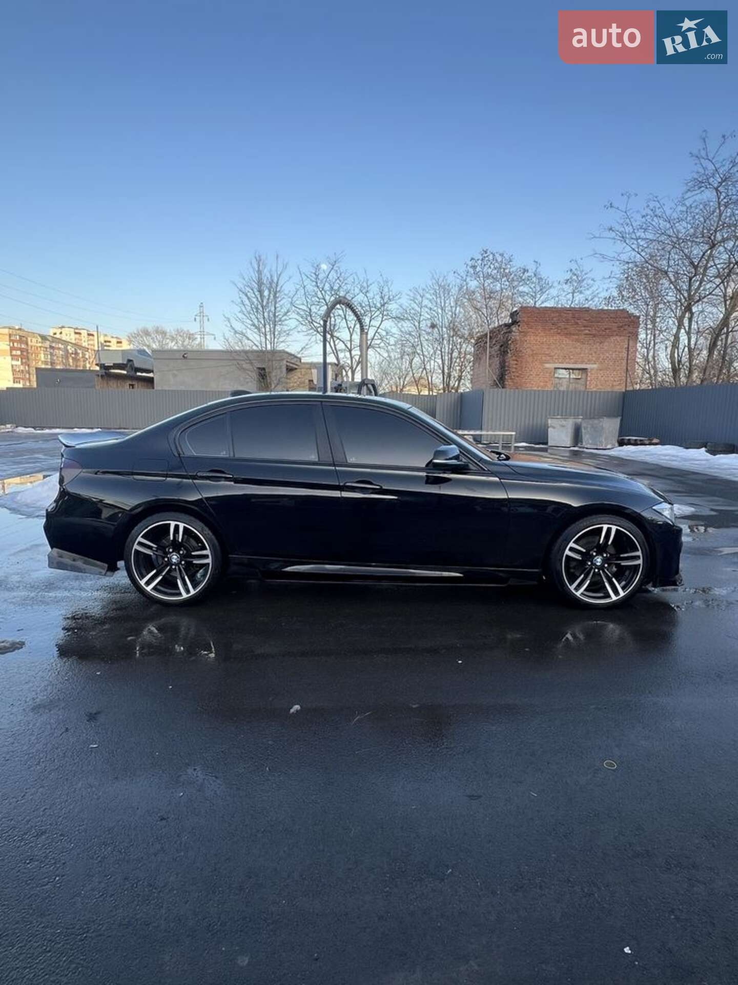 BMW 328 2013