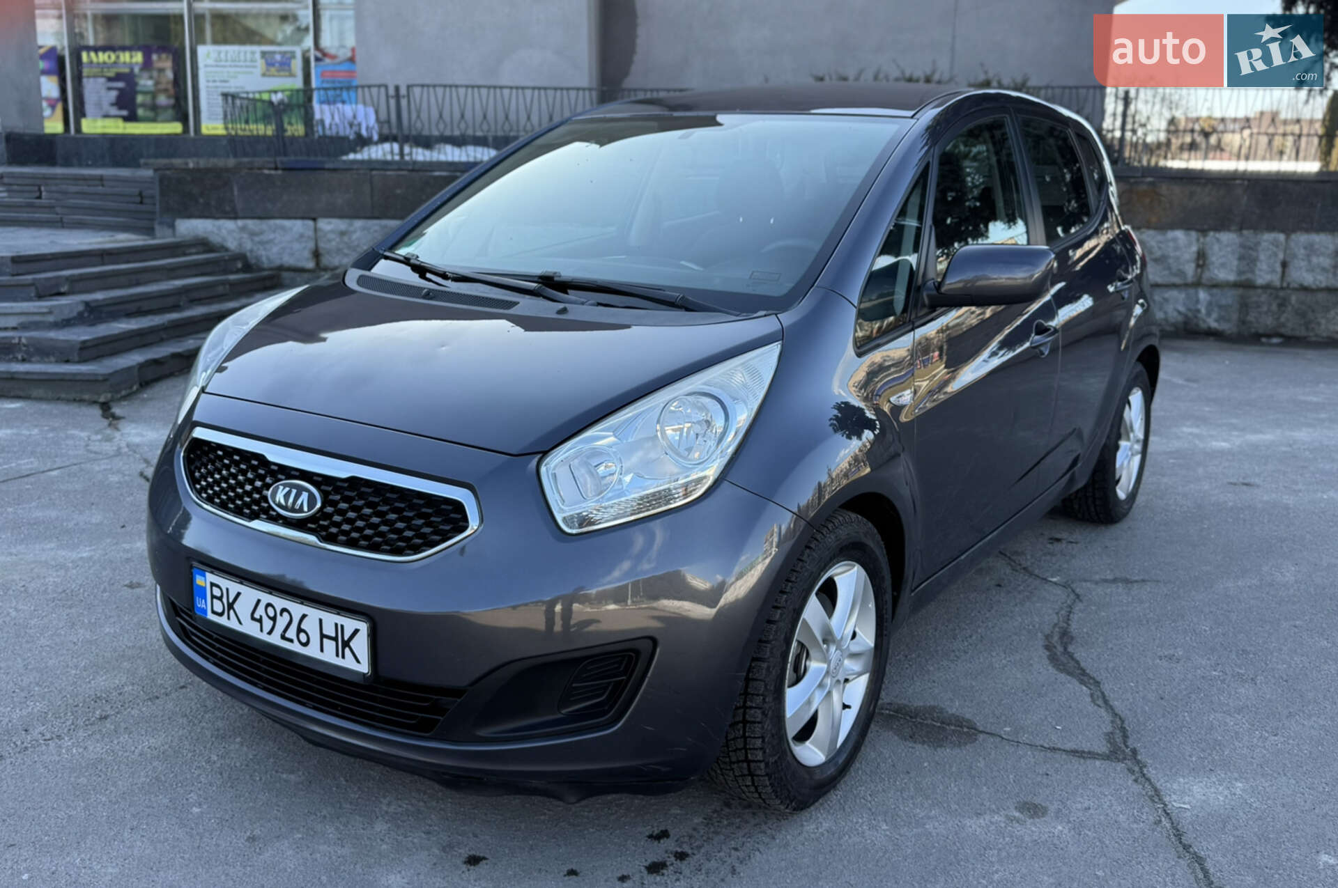KIA VENGA 2012