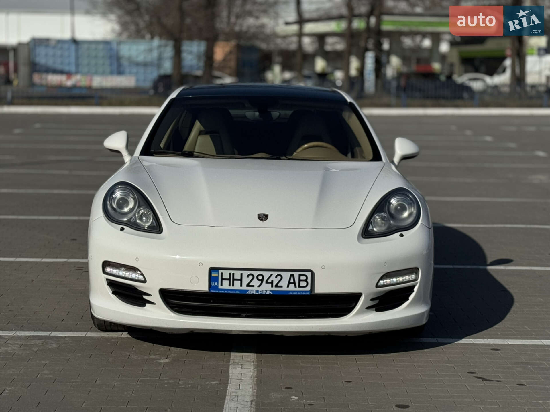 PORSCHE PANAMERA