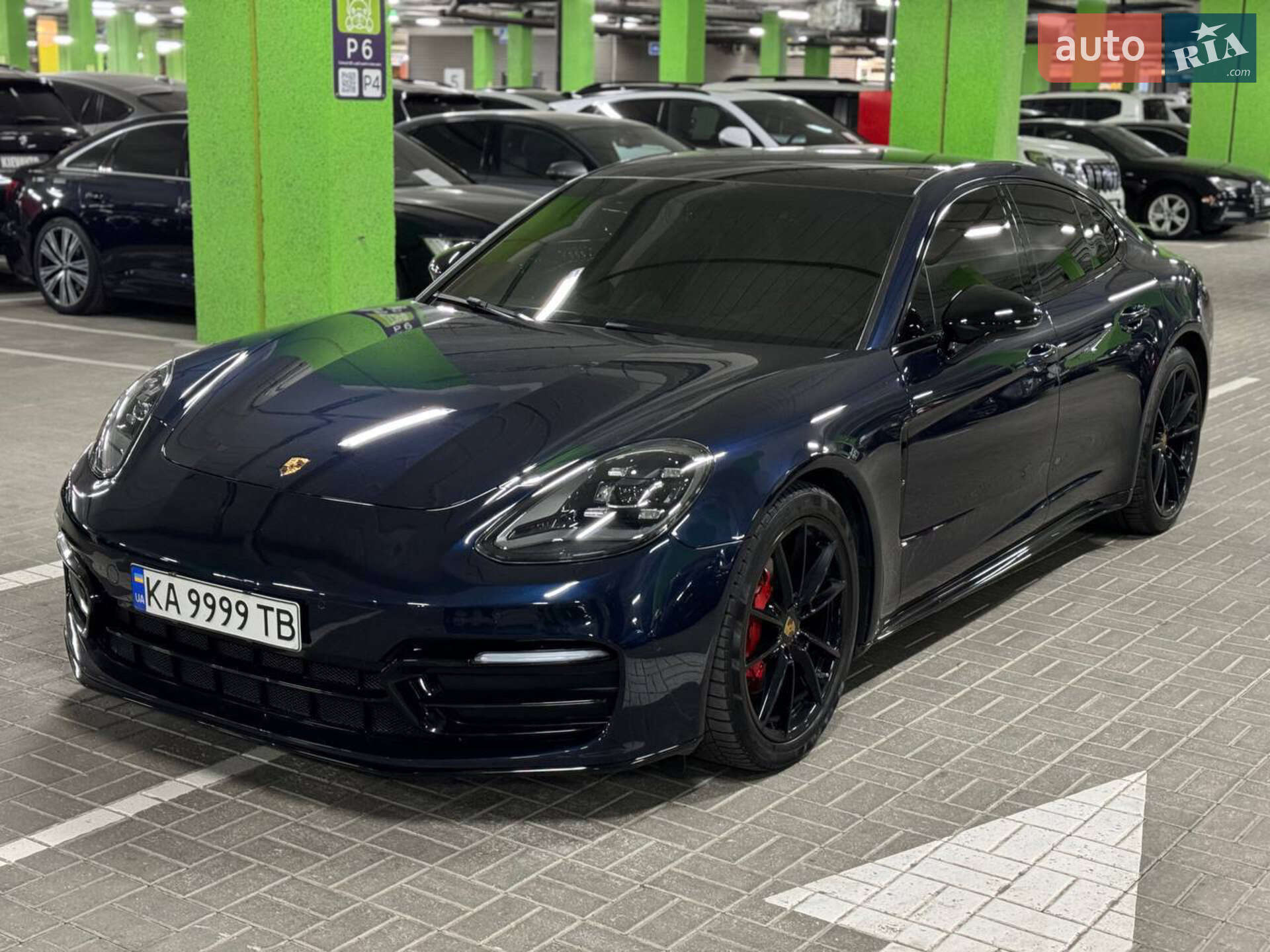 PORSCHE PANAMERA