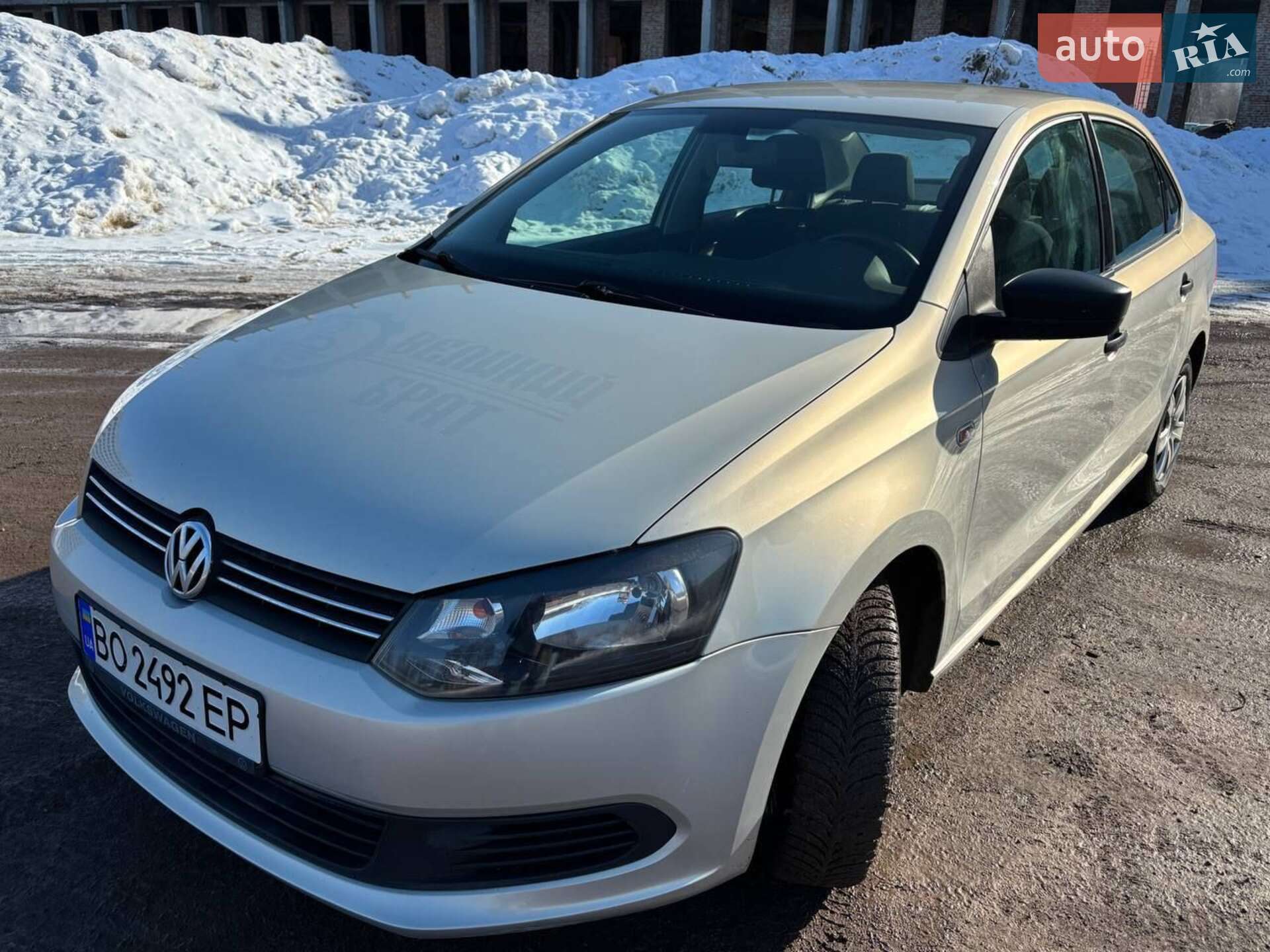 VOLKSWAGEN POLO 2012