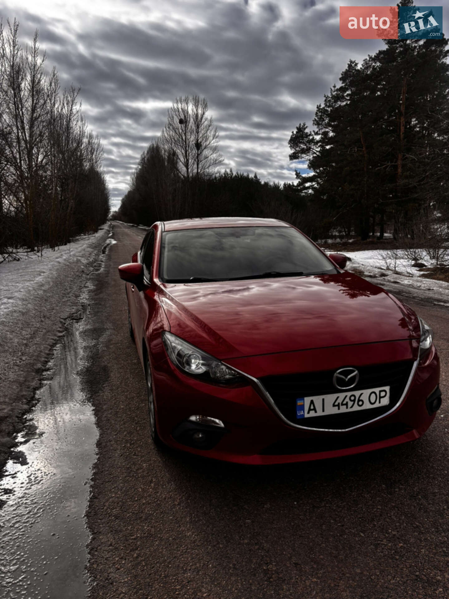 Головне фото звіту автомобіля MAZDA 3 2013