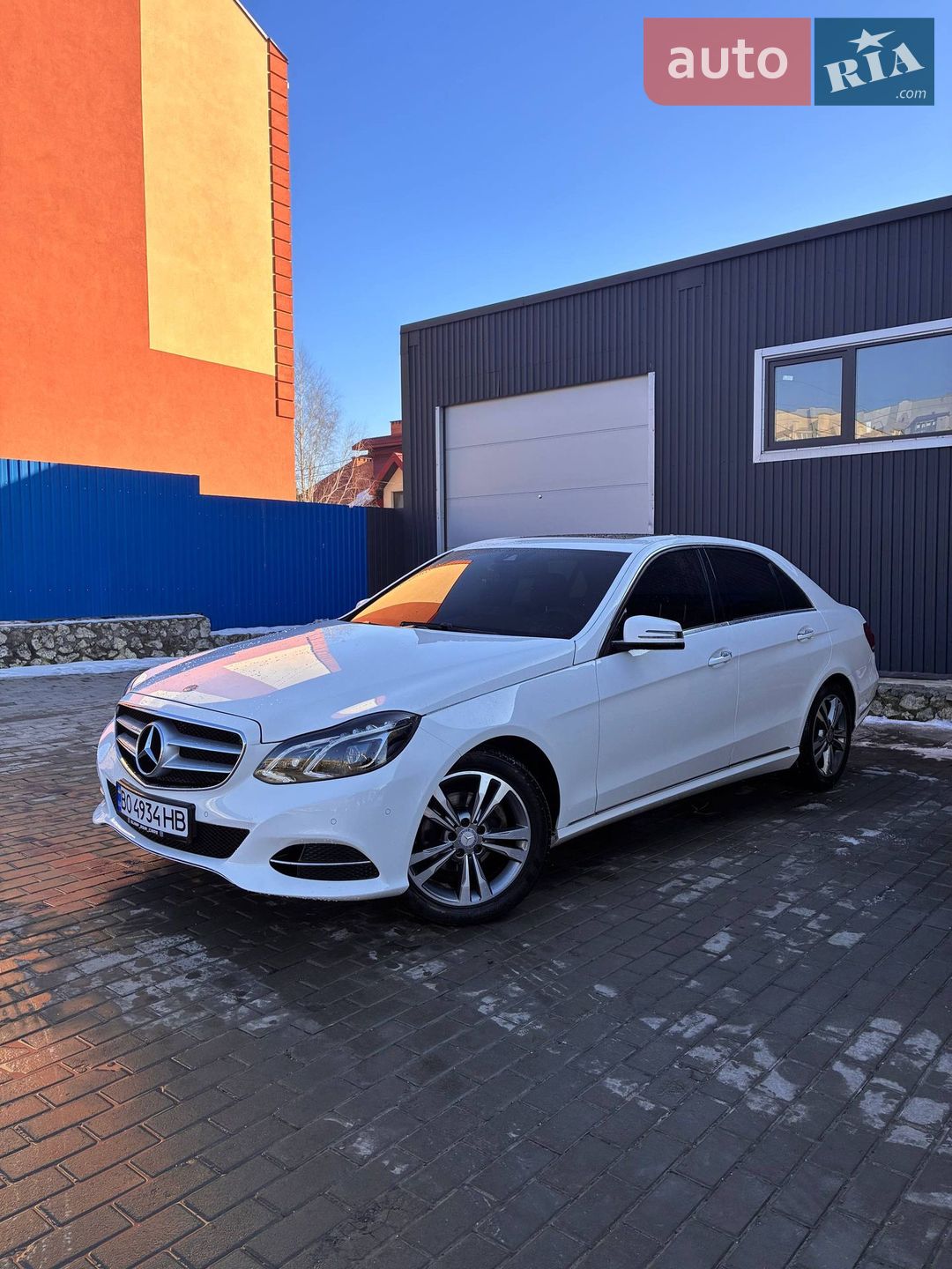 MERCEDES-BENZ E 220 2015