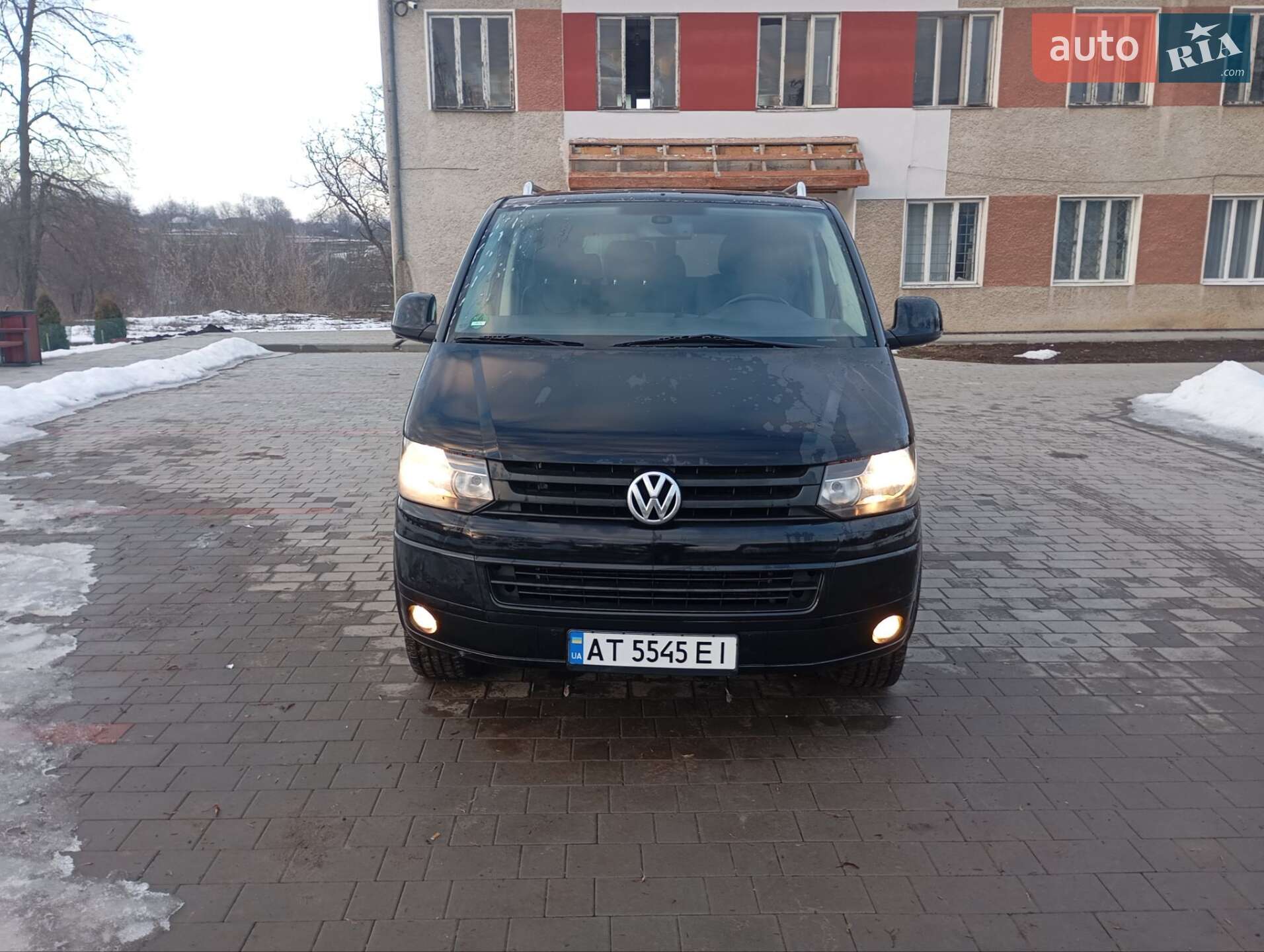 VOLKSWAGEN TRANSPORTER 2011