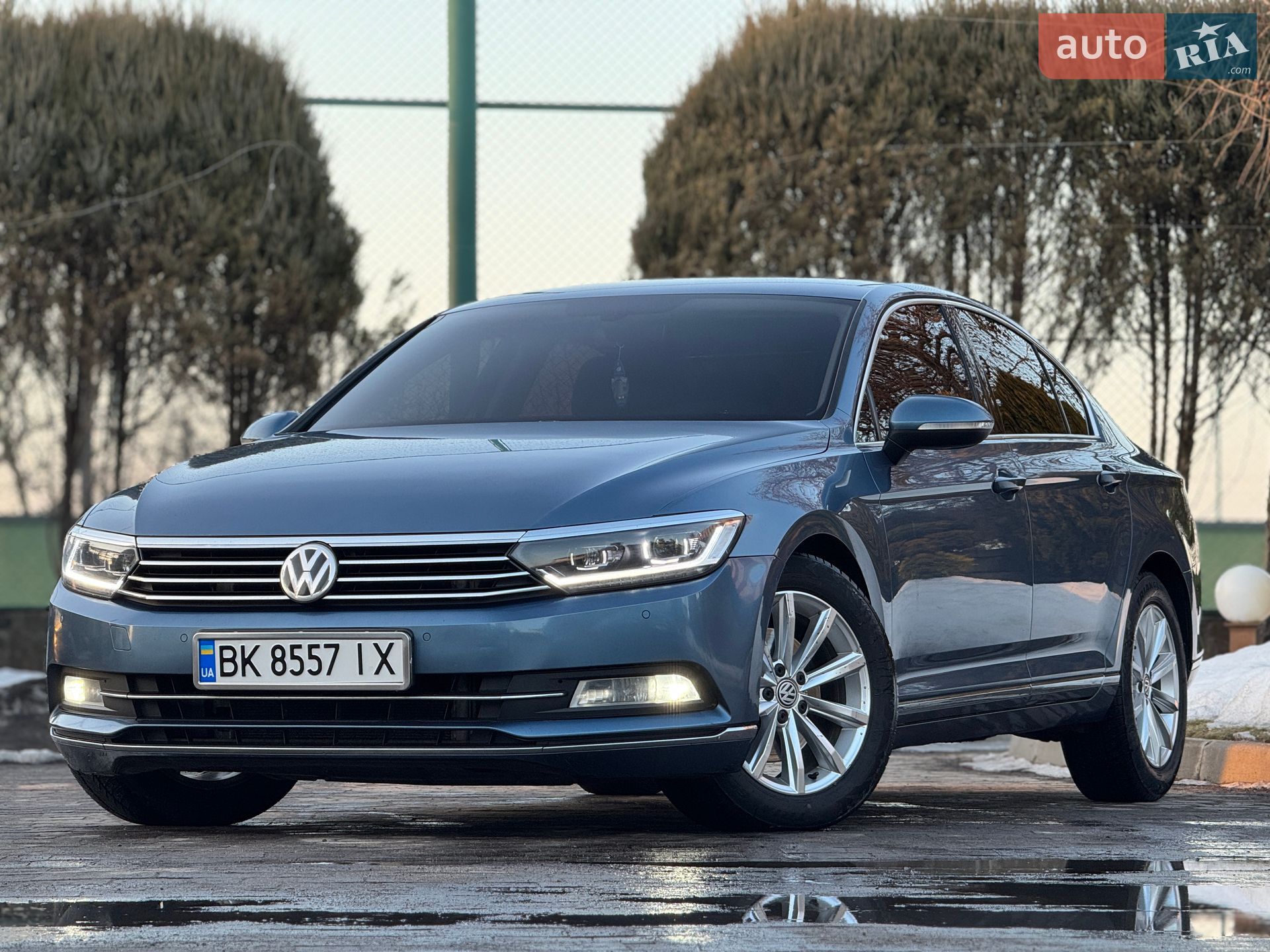 VOLKSWAGEN PASSAT 2014