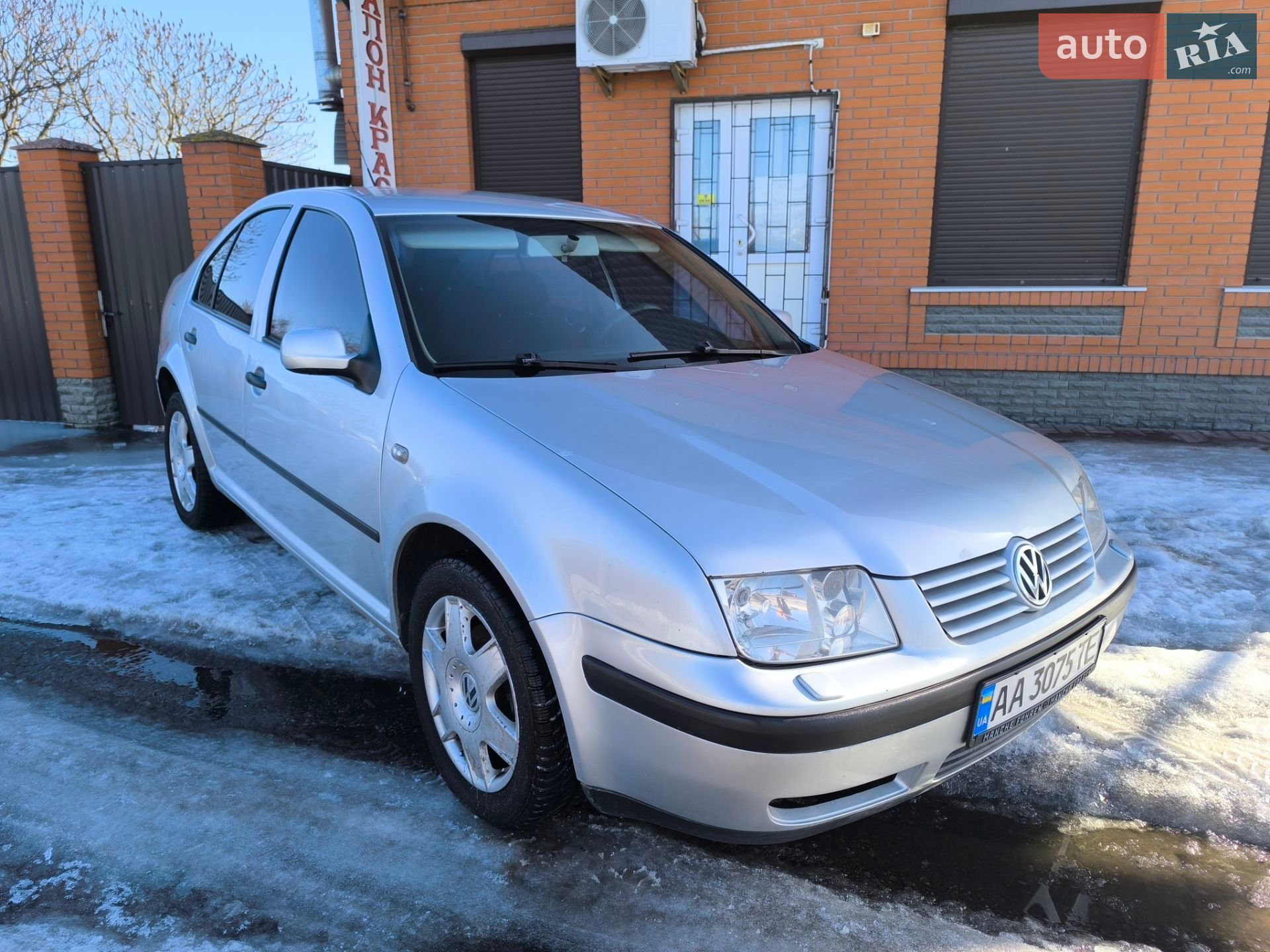 VOLKSWAGEN BORA 2005
