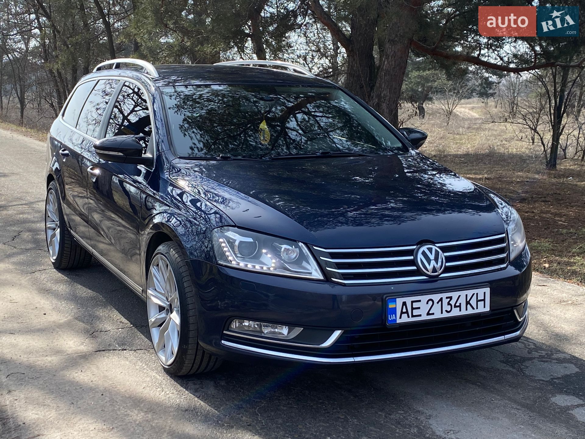 VOLKSWAGEN PASSAT 2013