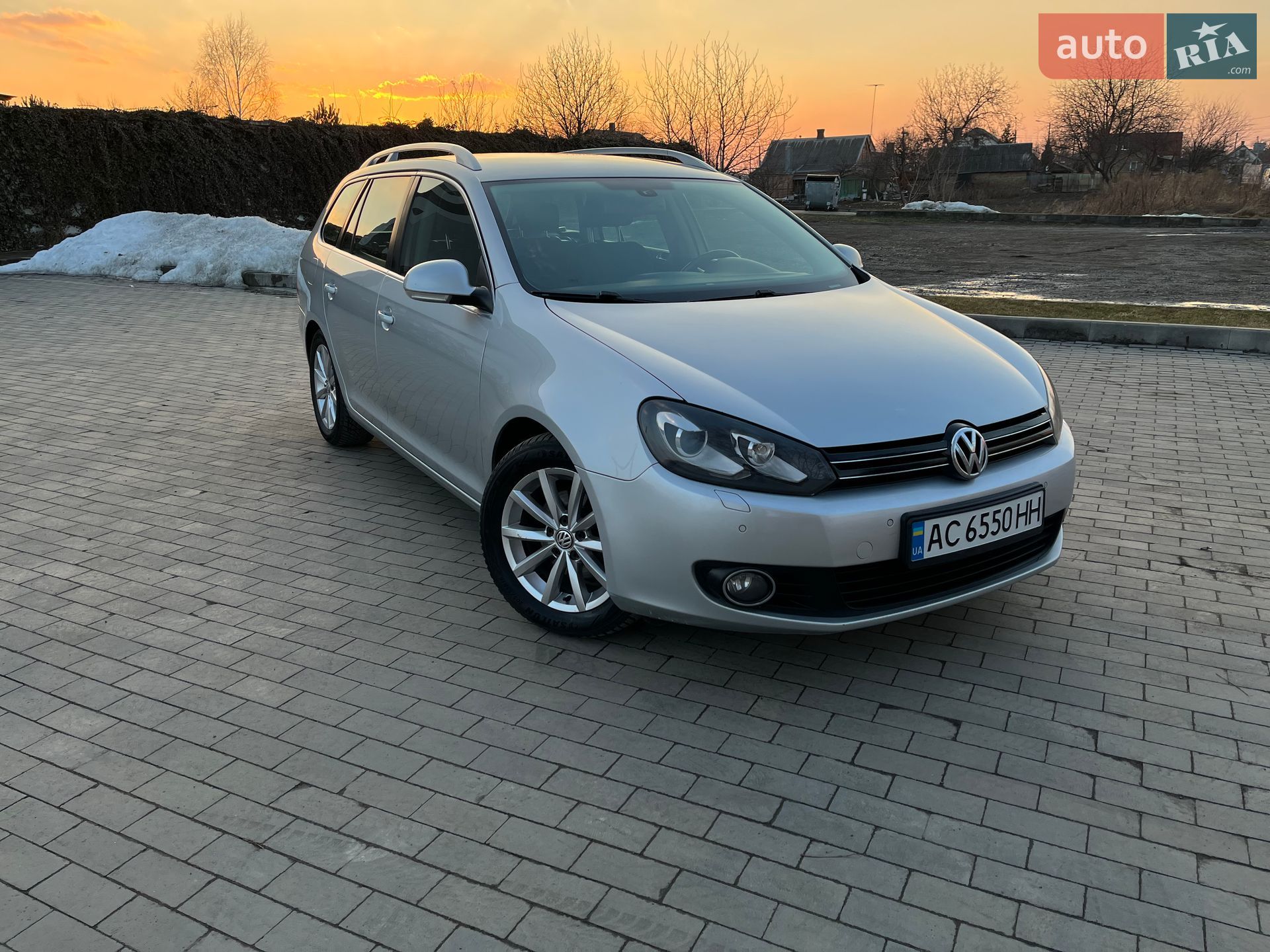 VOLKSWAGEN GOLF 2011