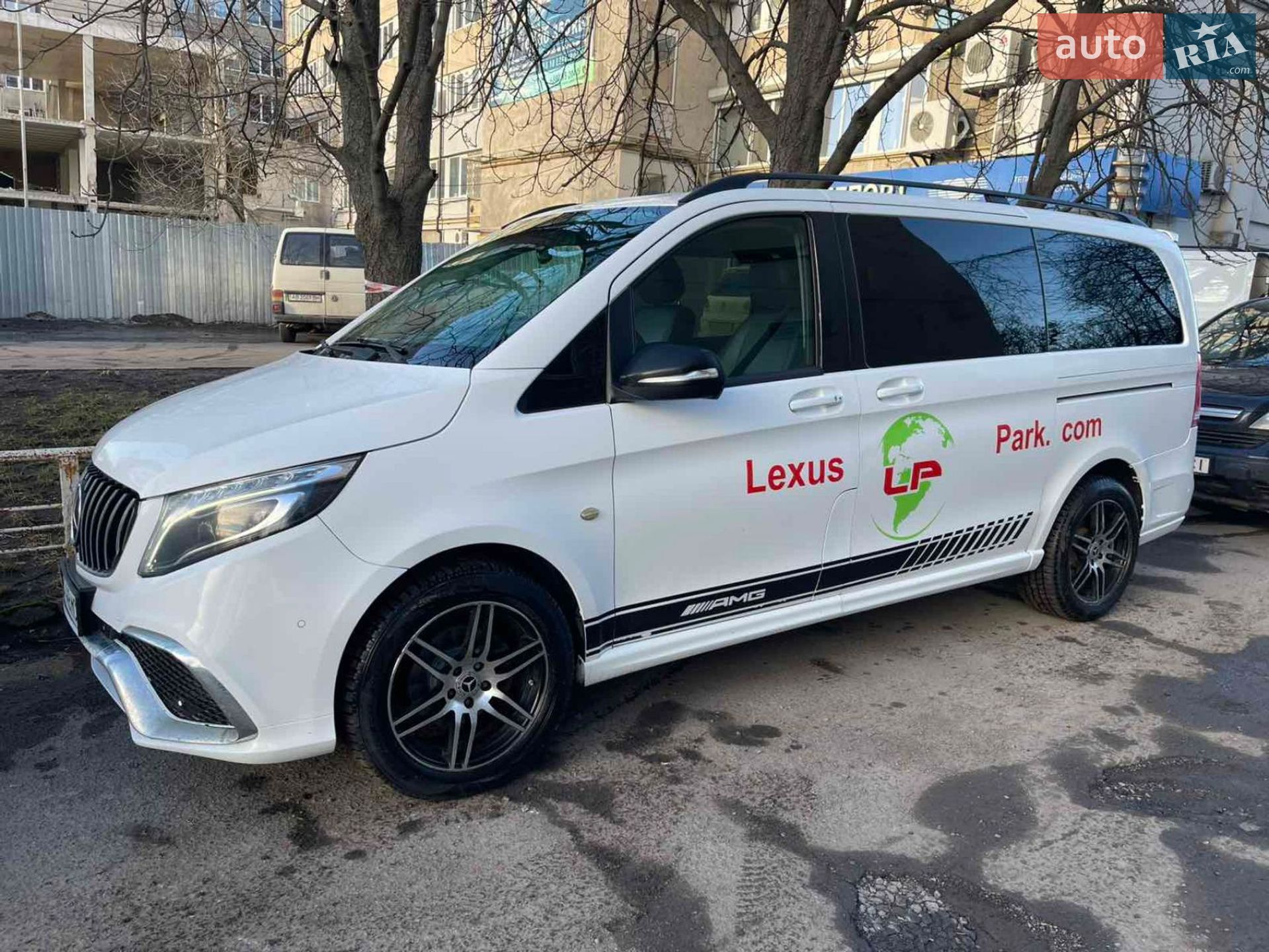 MERCEDES-BENZ METRIS 2016