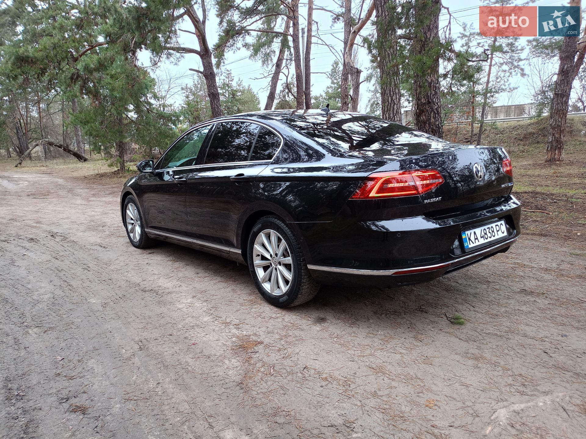 VOLKSWAGEN PASSAT 2015