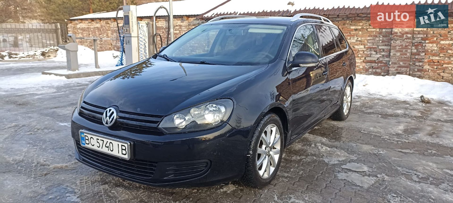 VOLKSWAGEN GOLF 2011