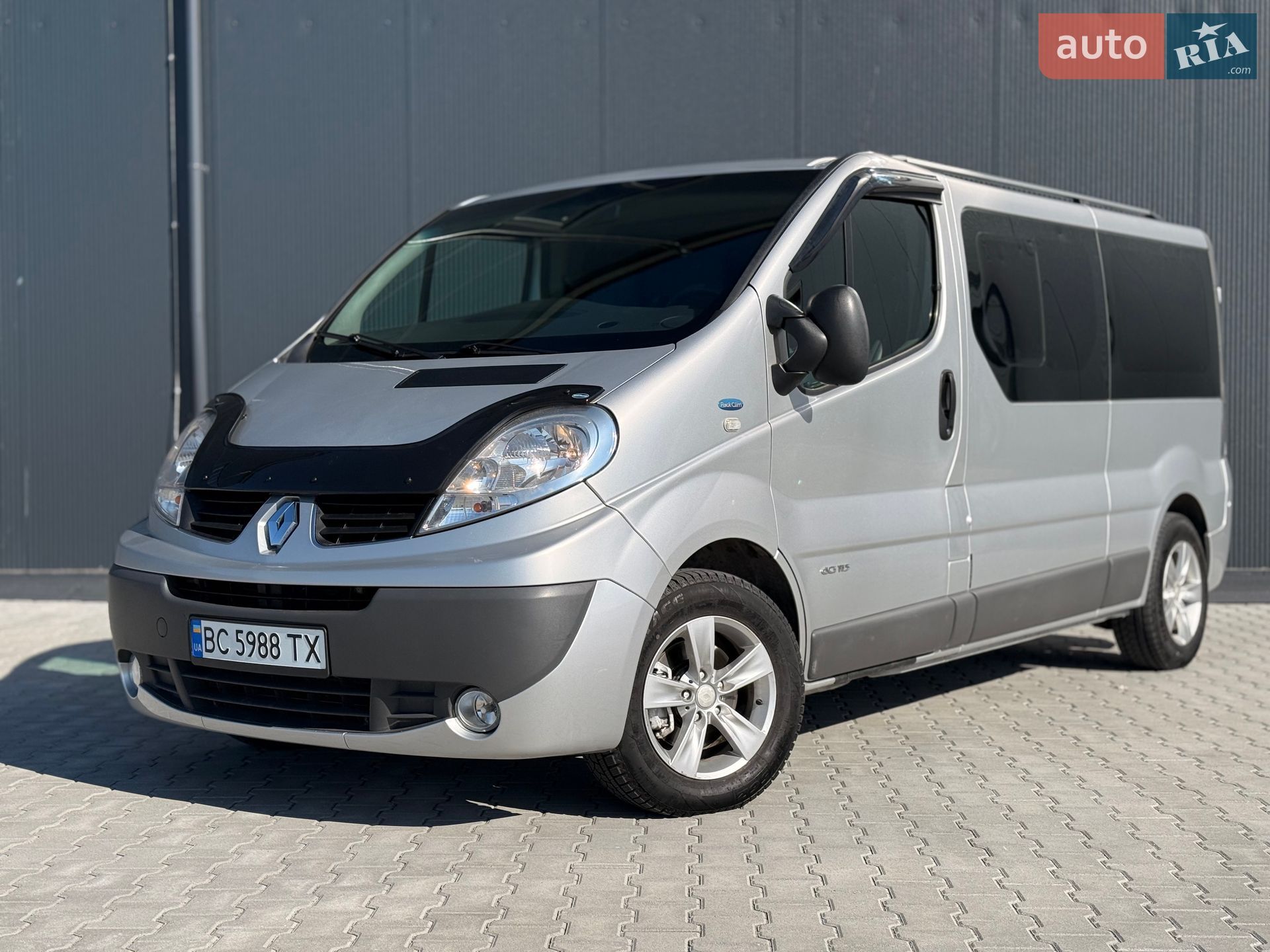 RENAULT TRAFIC 2013