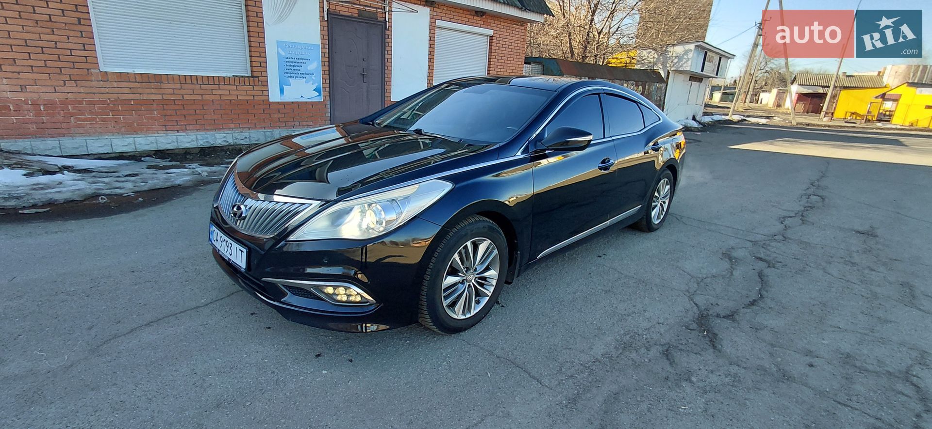 HYUNDAI GRANDEUR 2015