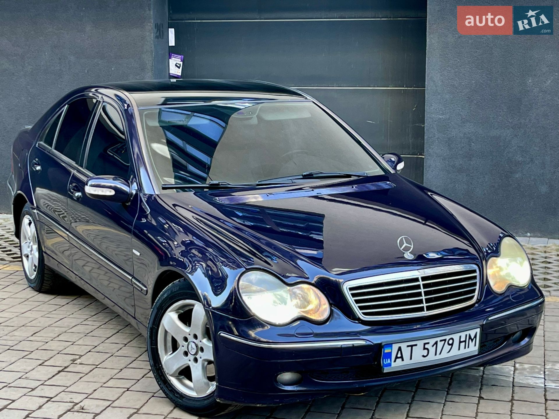 MERCEDES-BENZ C 220 2002