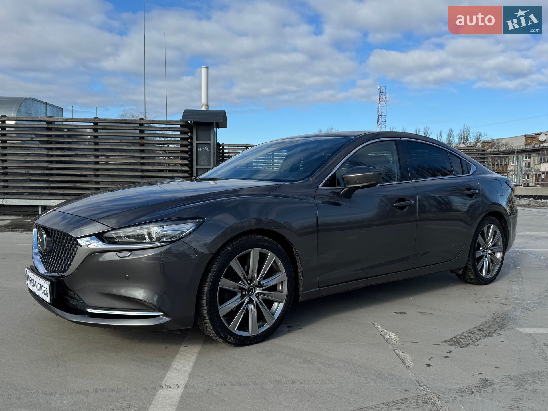 Головне фото звіту автомобіля MAZDA 6 2019