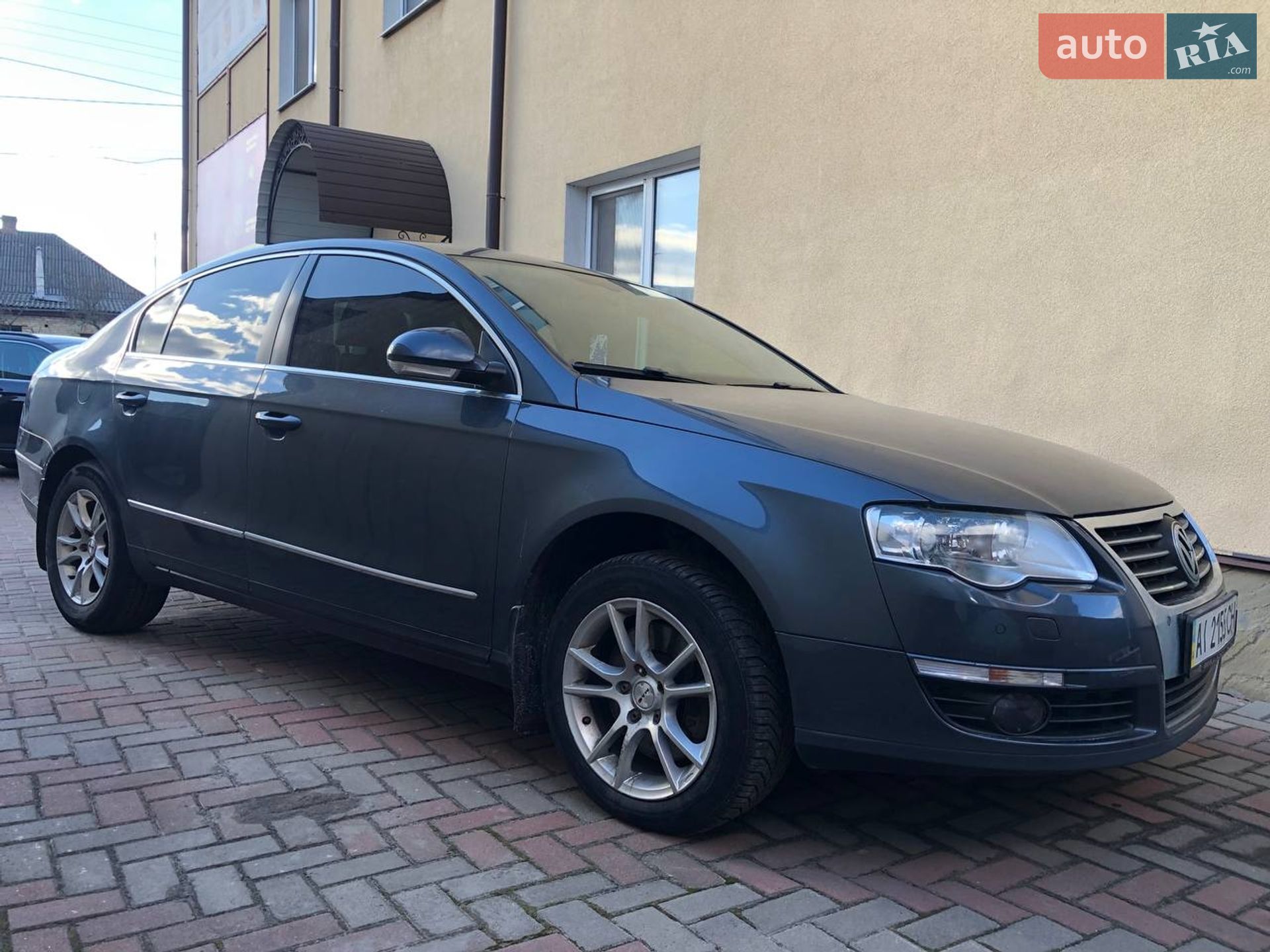 VOLKSWAGEN PASSAT 2009