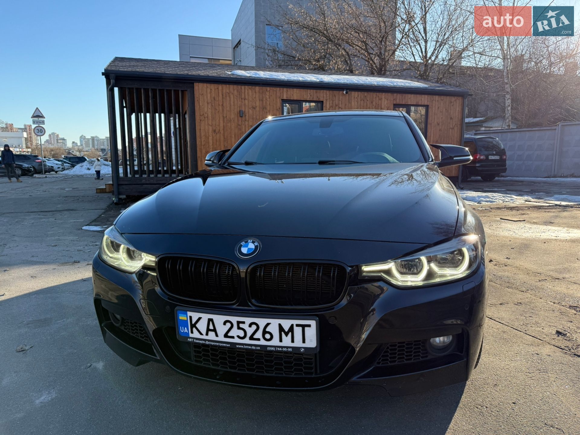 Головне фото звіту автомобіля BMW 328I 2015