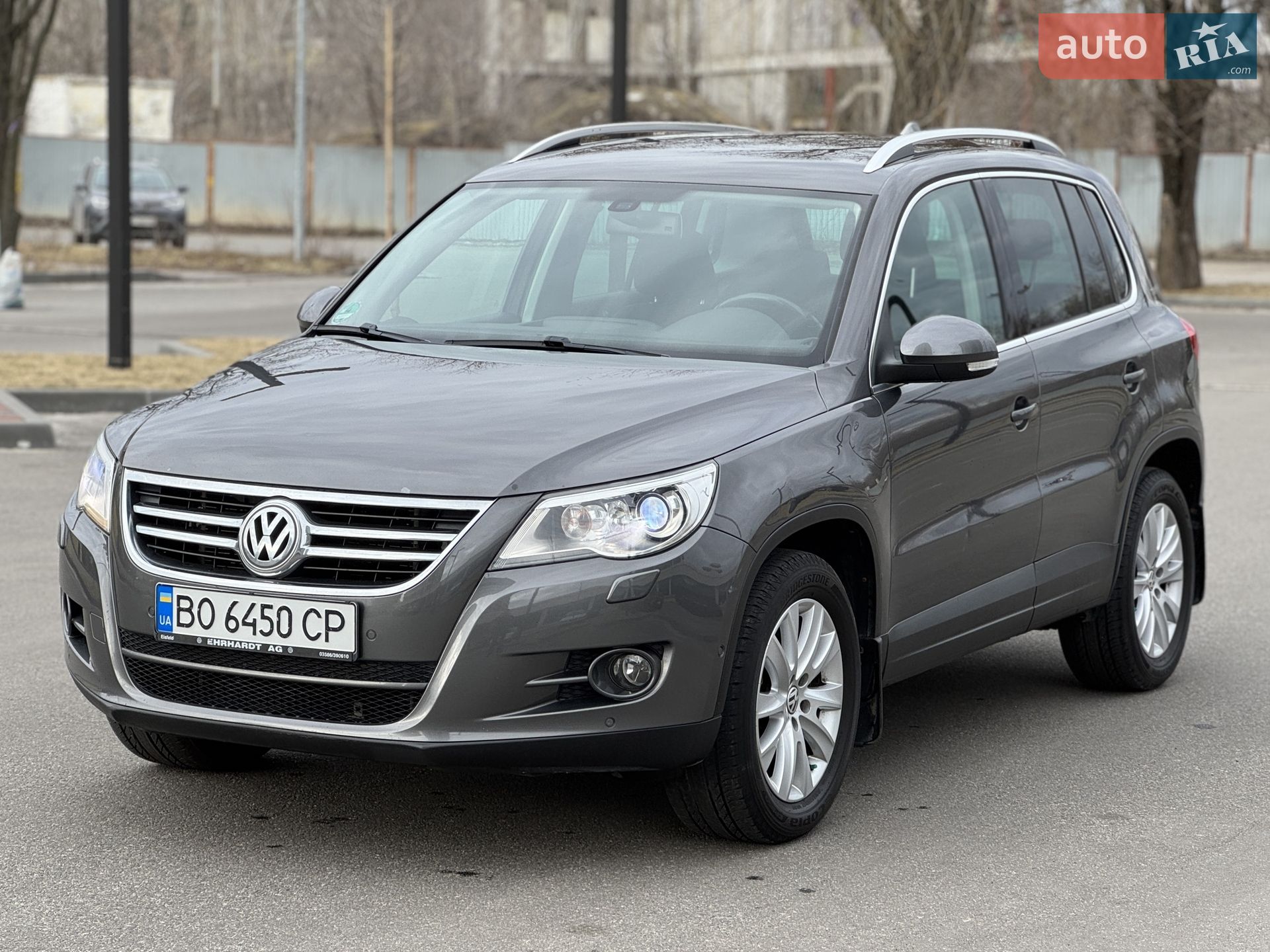 VOLKSWAGEN TIGUAN 2011