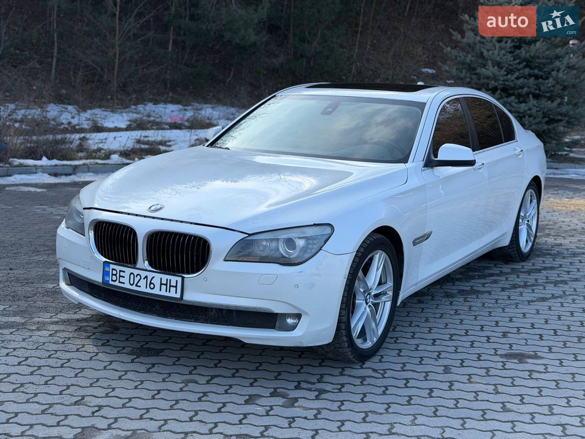 BMW 740I 2010