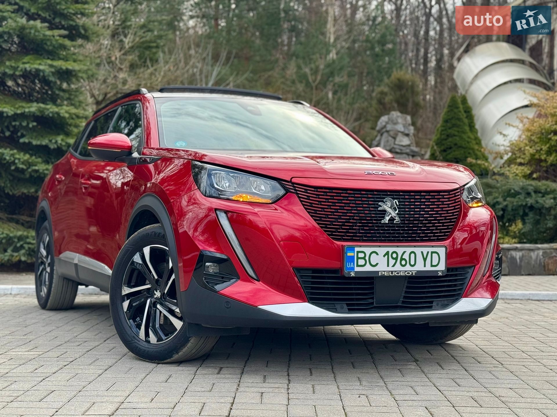PEUGEOT E2008 2020