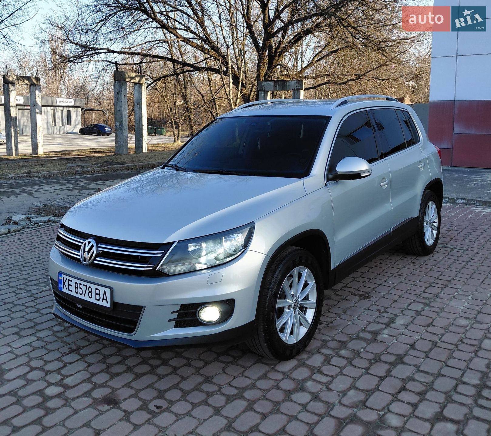 VOLKSWAGEN TIGUAN 2012
