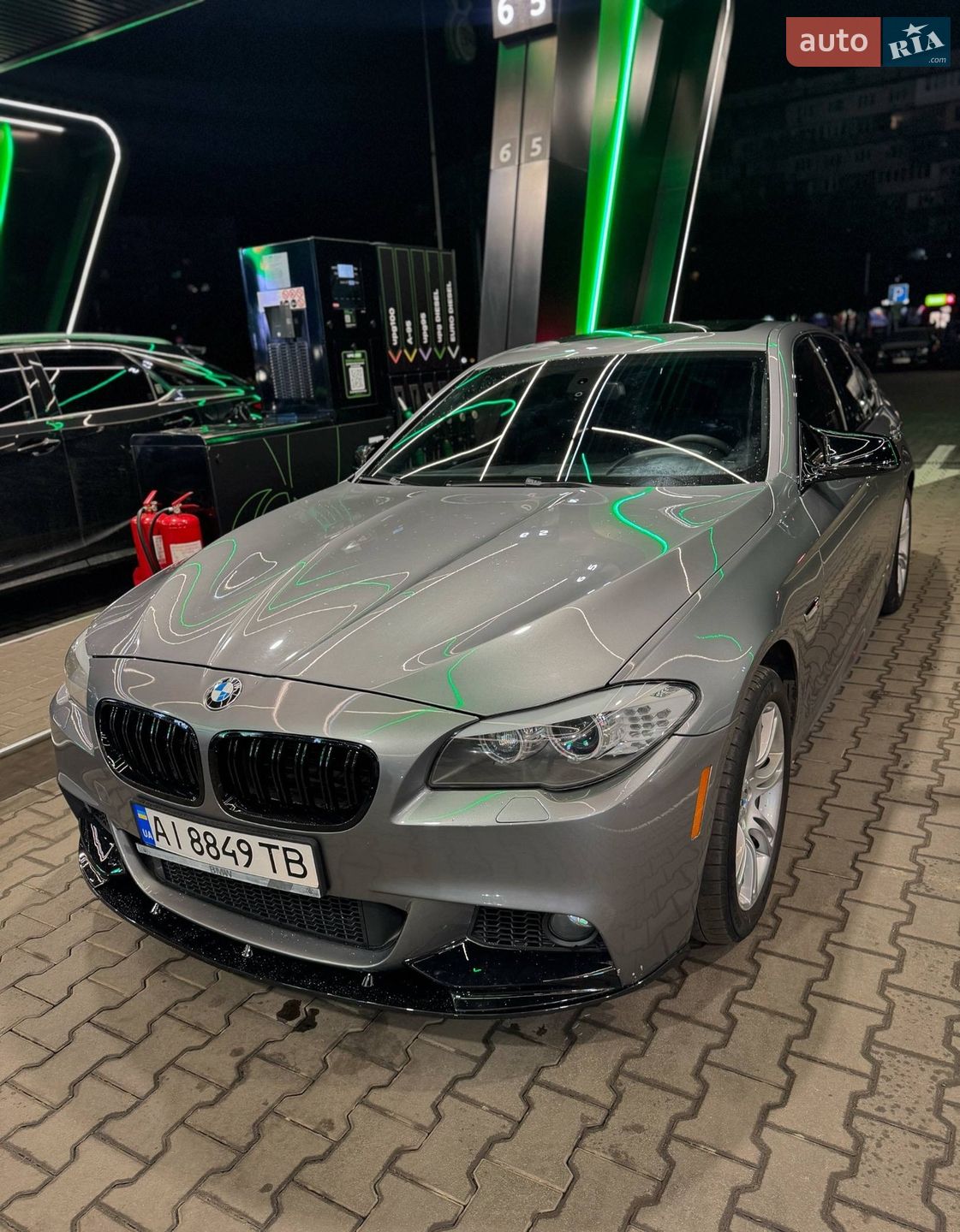 BMW 528I 2010